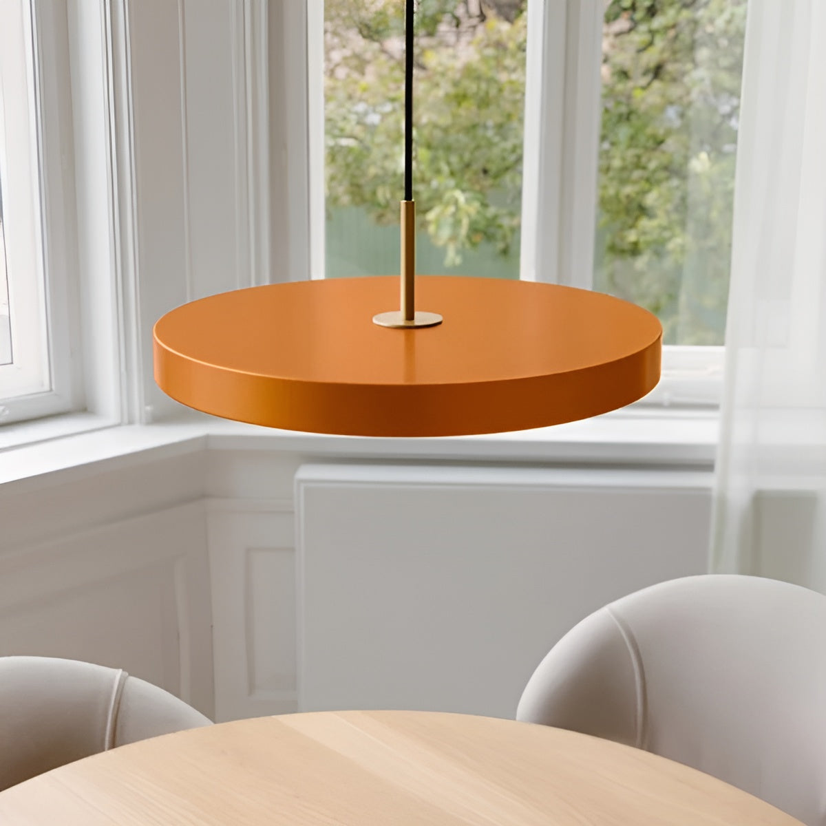 Pendelleuchte ASTERIA PLUS orange mit goldener Einlage