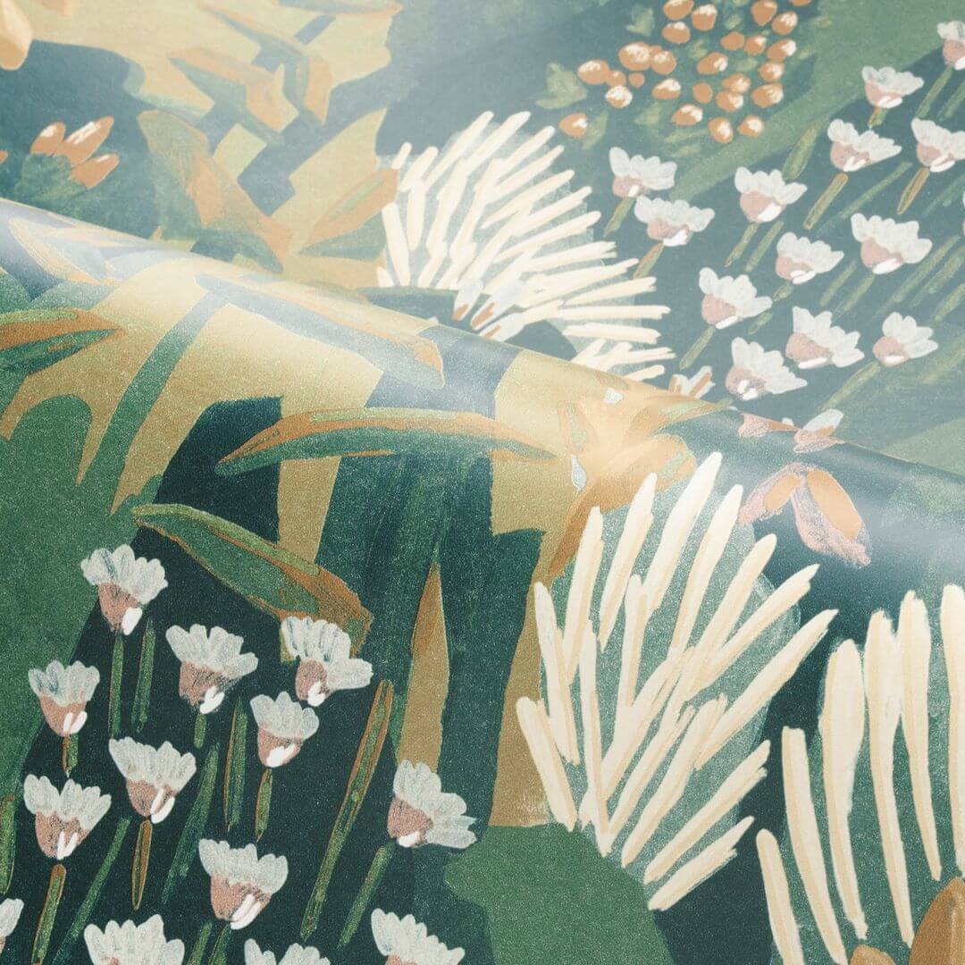 Tapete mit pflanzlichem Motiv aus Blättern und Blumen ERICA - JASPE/MORDORÉ grün