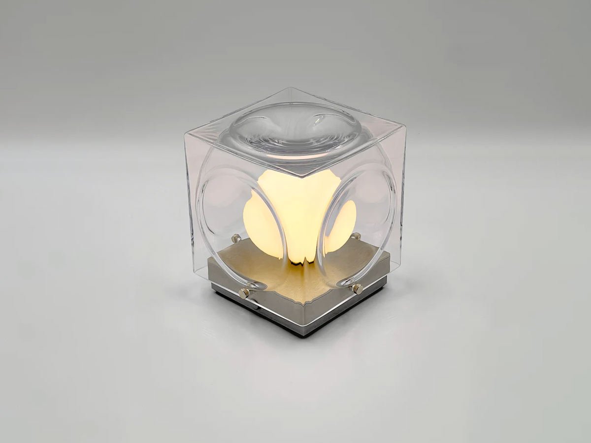 Tragbare Lampe CHANT mit gläsernem Schirm und goldenem Fuß