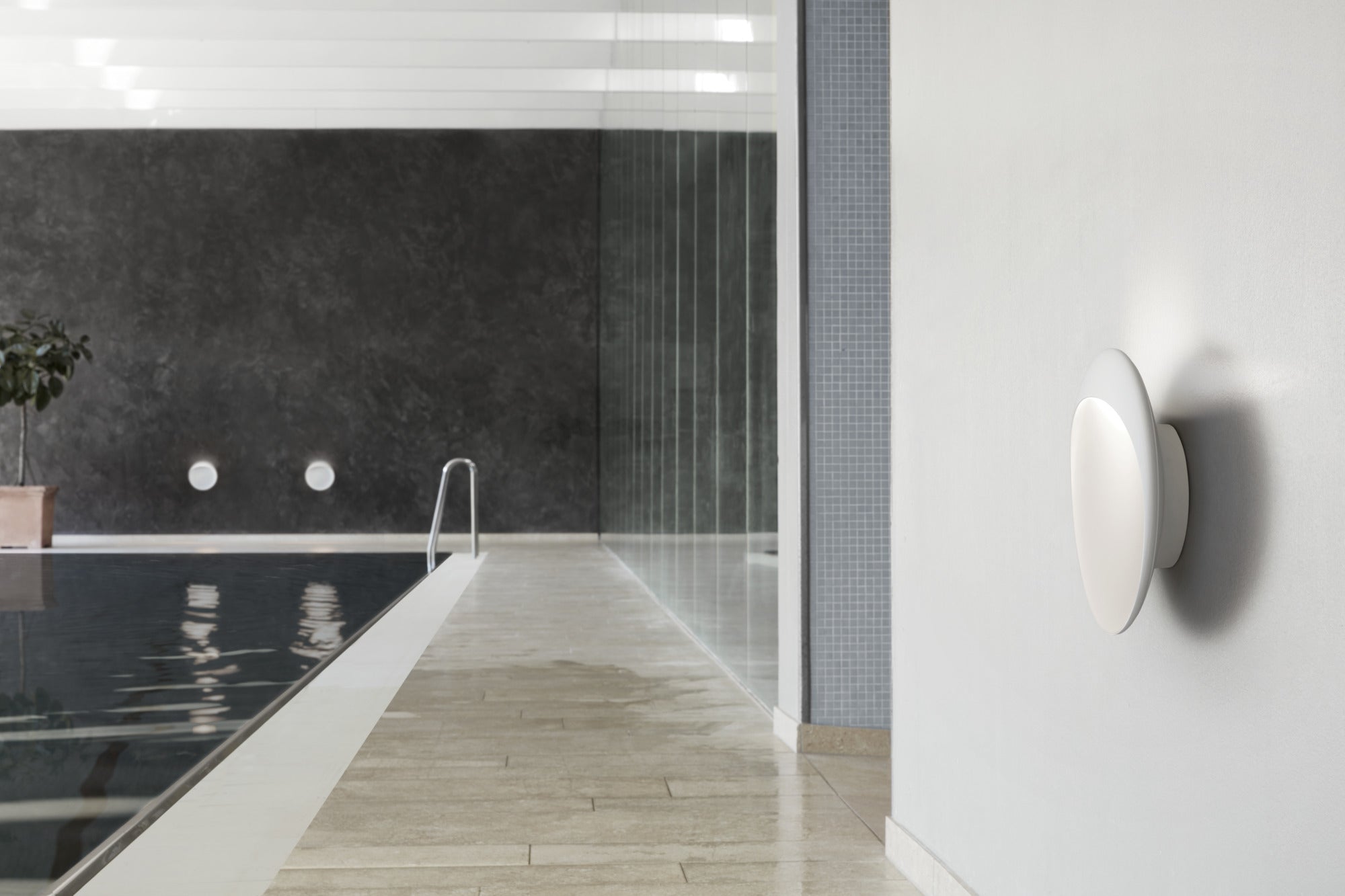 FLINDT wall lamp white