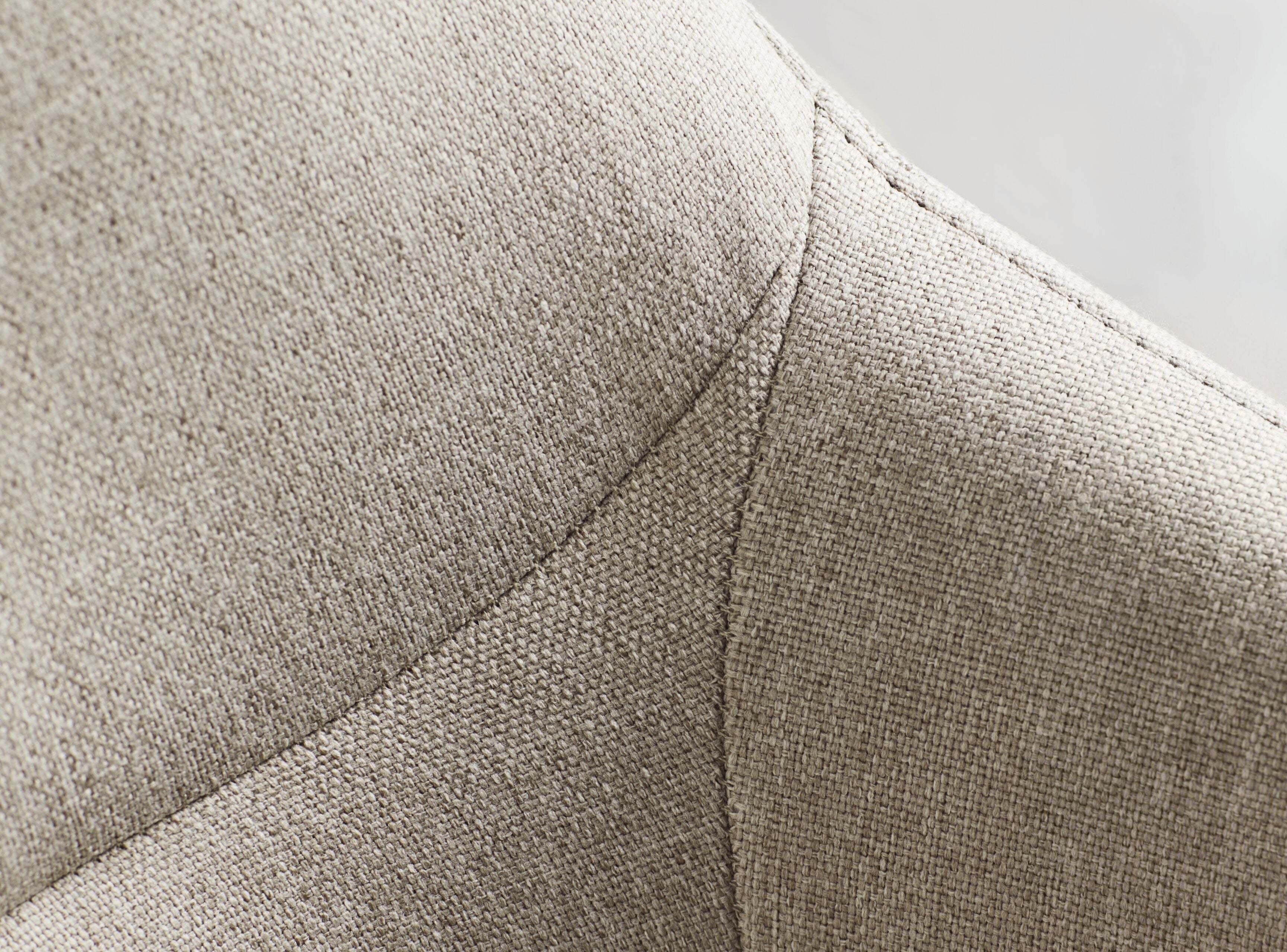 Clara Polsterstuhl Black Metal Base