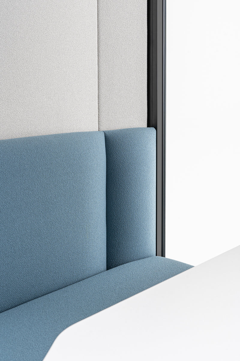 4-person acoustic booth CODA