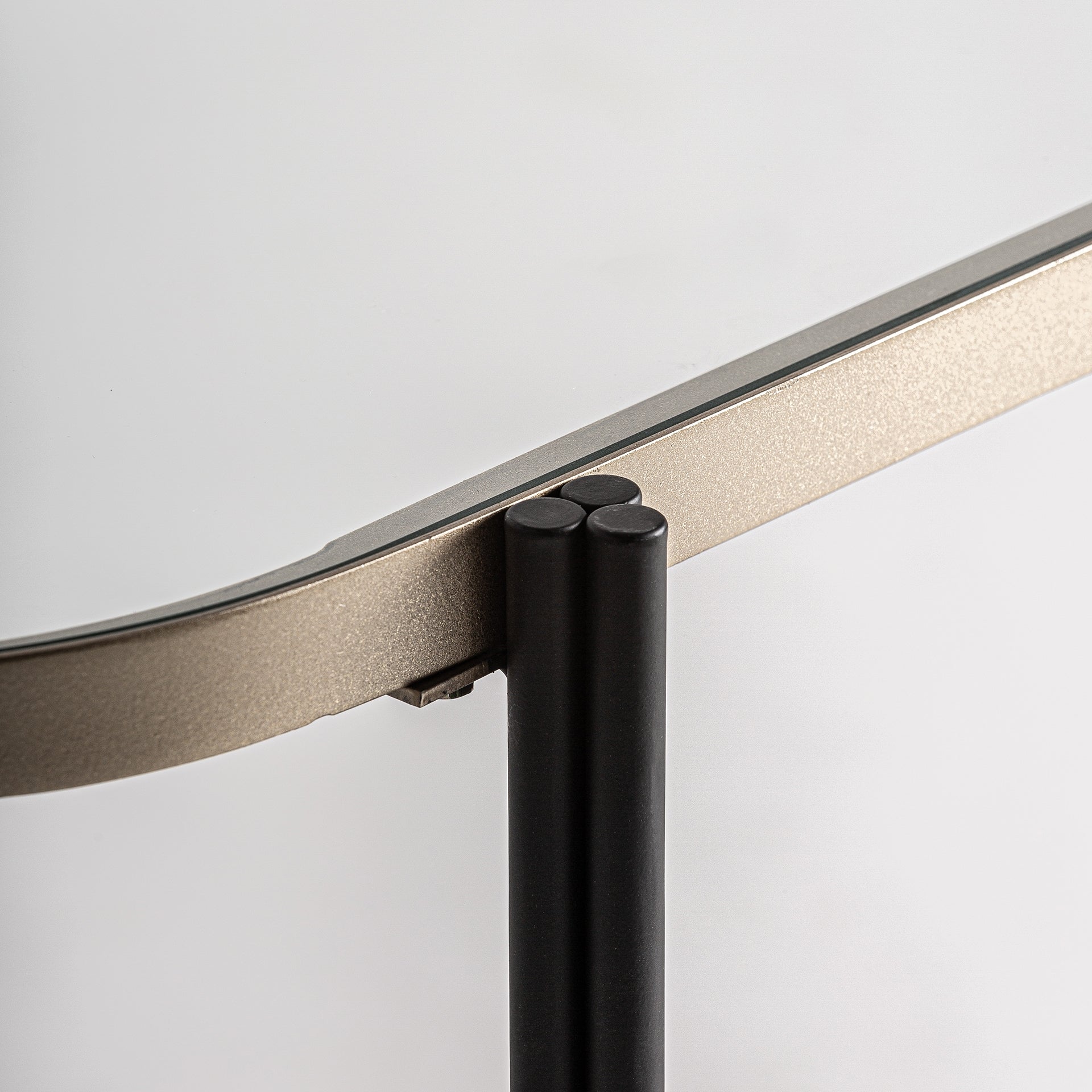 Konsole LANS schwarz mit Gold