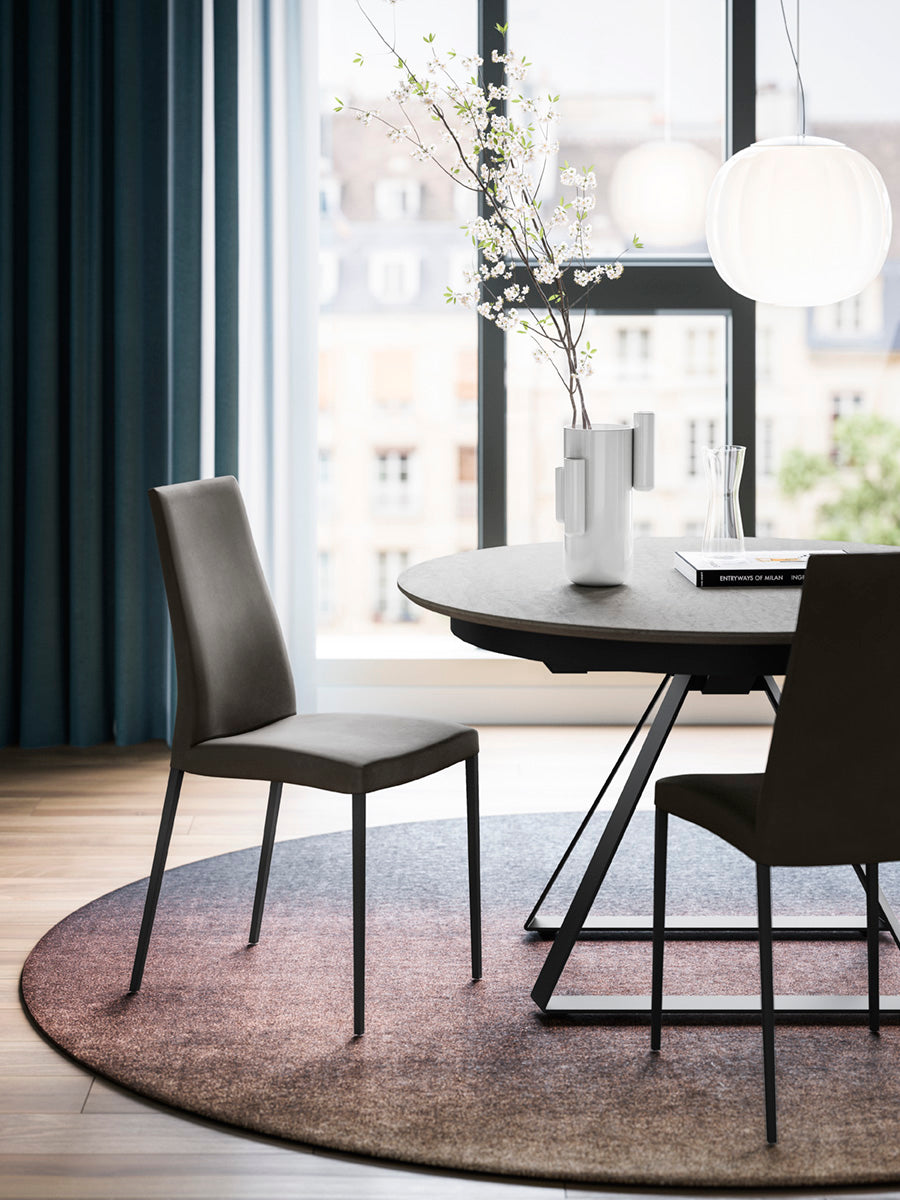 Polsterstuhl AIDA mit grauem Gestell