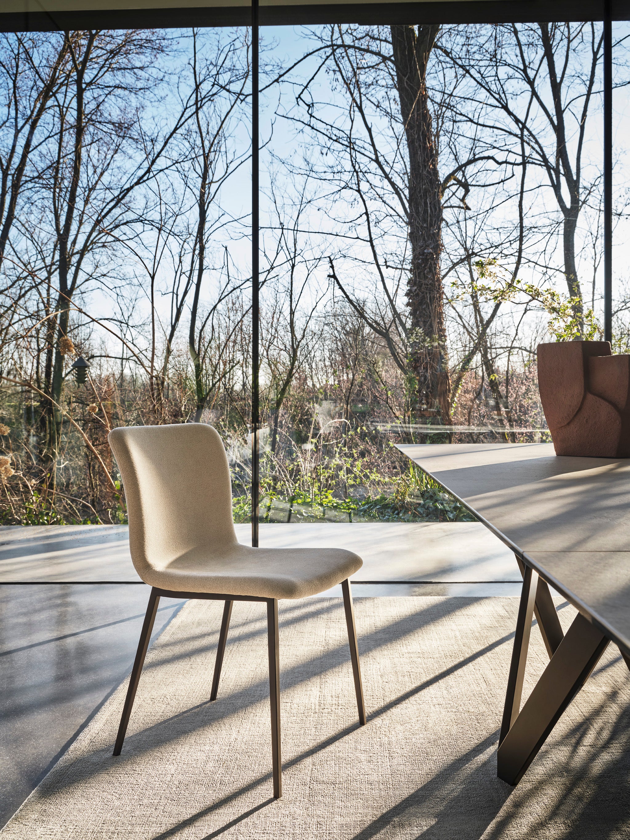 Upholstered ANNIE Chair with Black Metal Base