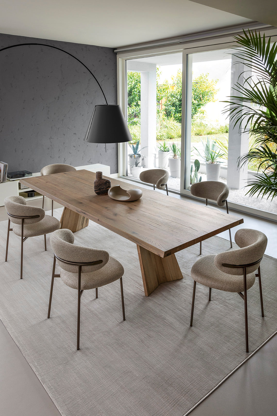 ICARO Table Oak Wood