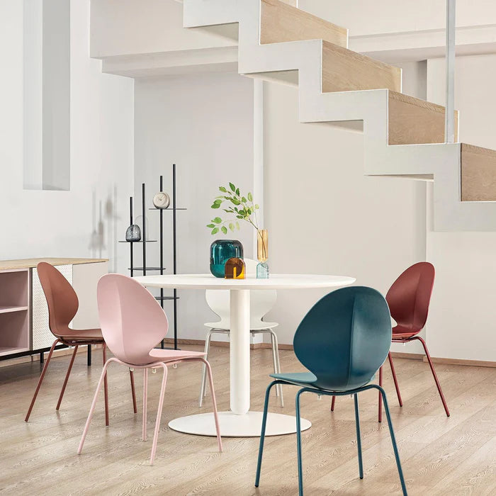 Stuhl BASIL taupe mit Sitzfläche und verchromtem Metallgestell