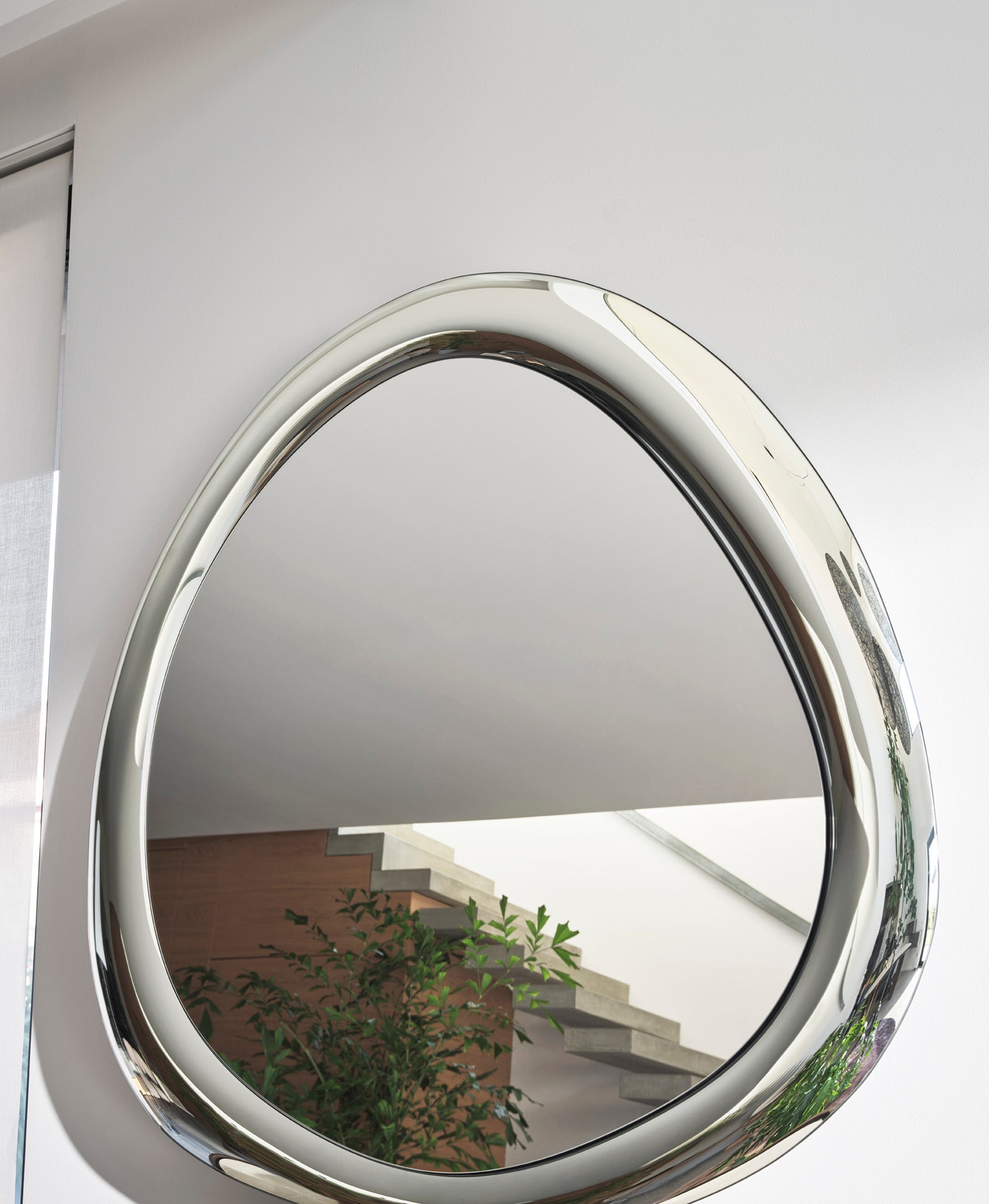 Ovaler Spiegel AURA braunes Glas