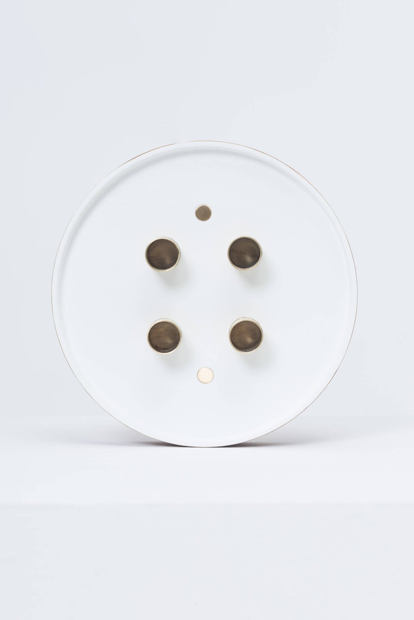 ENLIGHTENMENT 4 white candle holder with brass