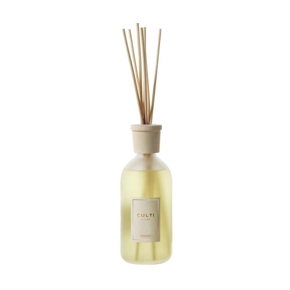 Duftdiffusor STILE - TESSUTO mit Noten von schwarzen Johannisblättern, Baumwollblüten, Jasmin und weißem Moschus.