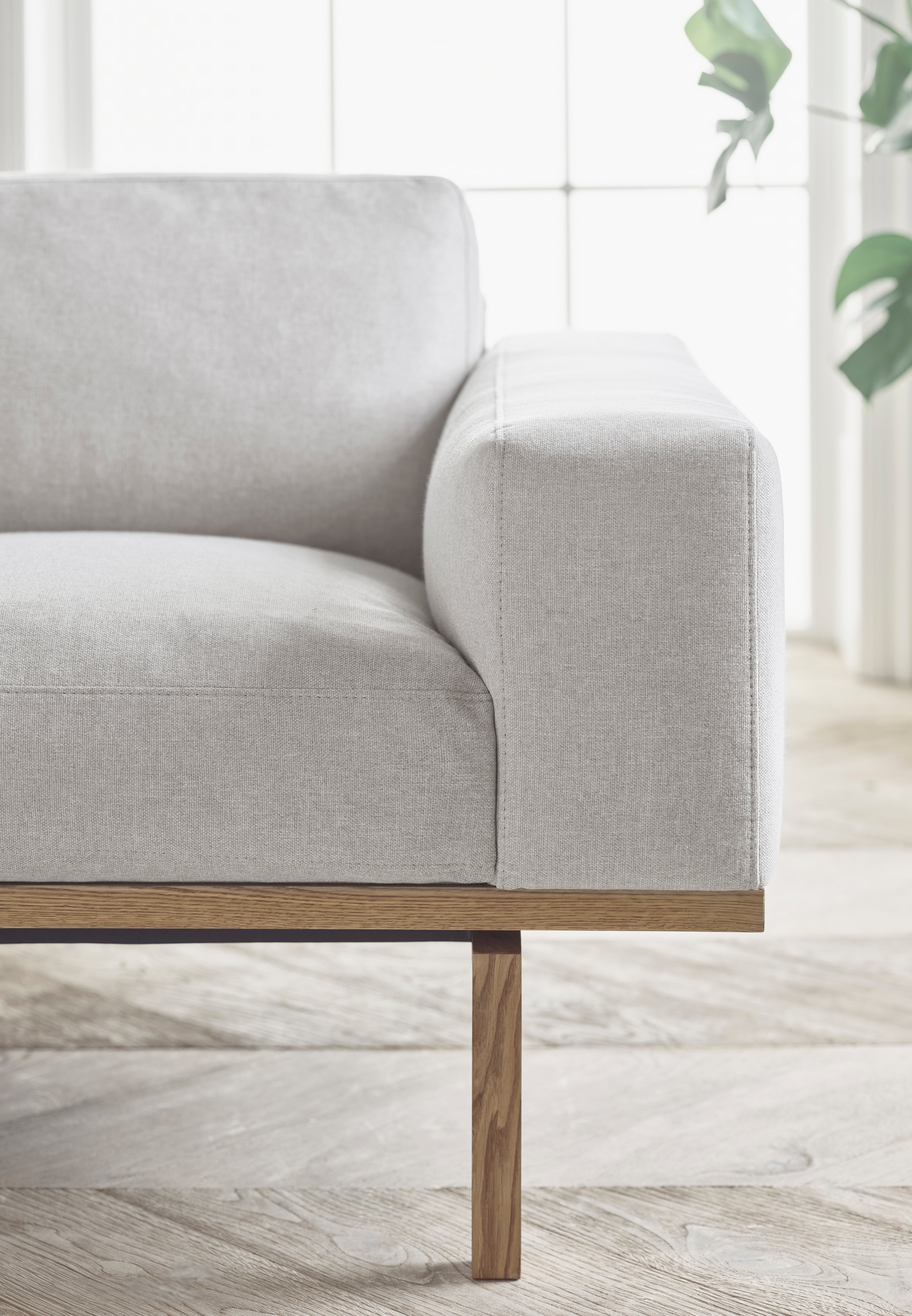 3-person sofa Elton base of bleached oak wood