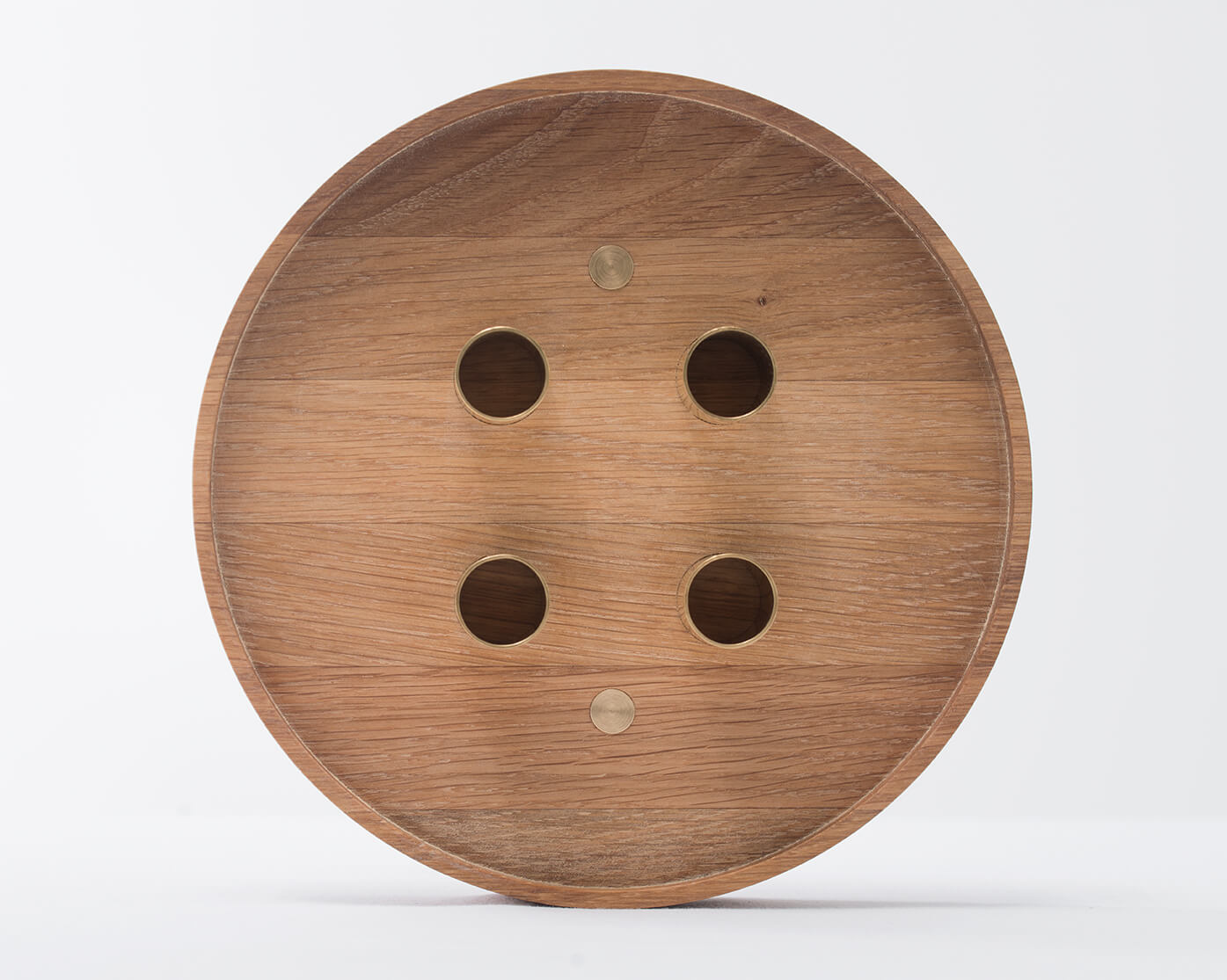 Kerzenhalter ENLIGHTENMENT 4 Eiche mit Messing