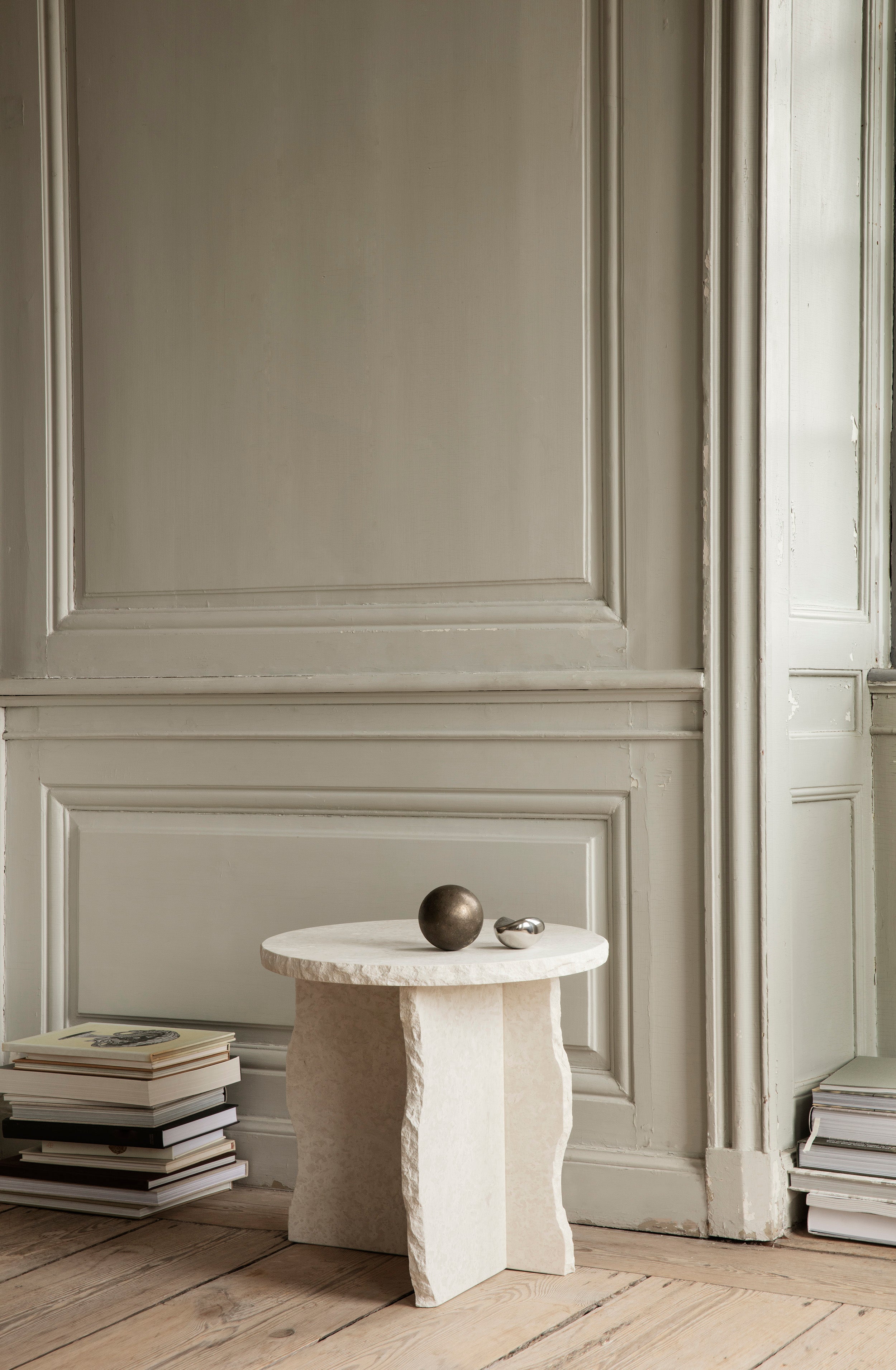 Side table mineral white marble