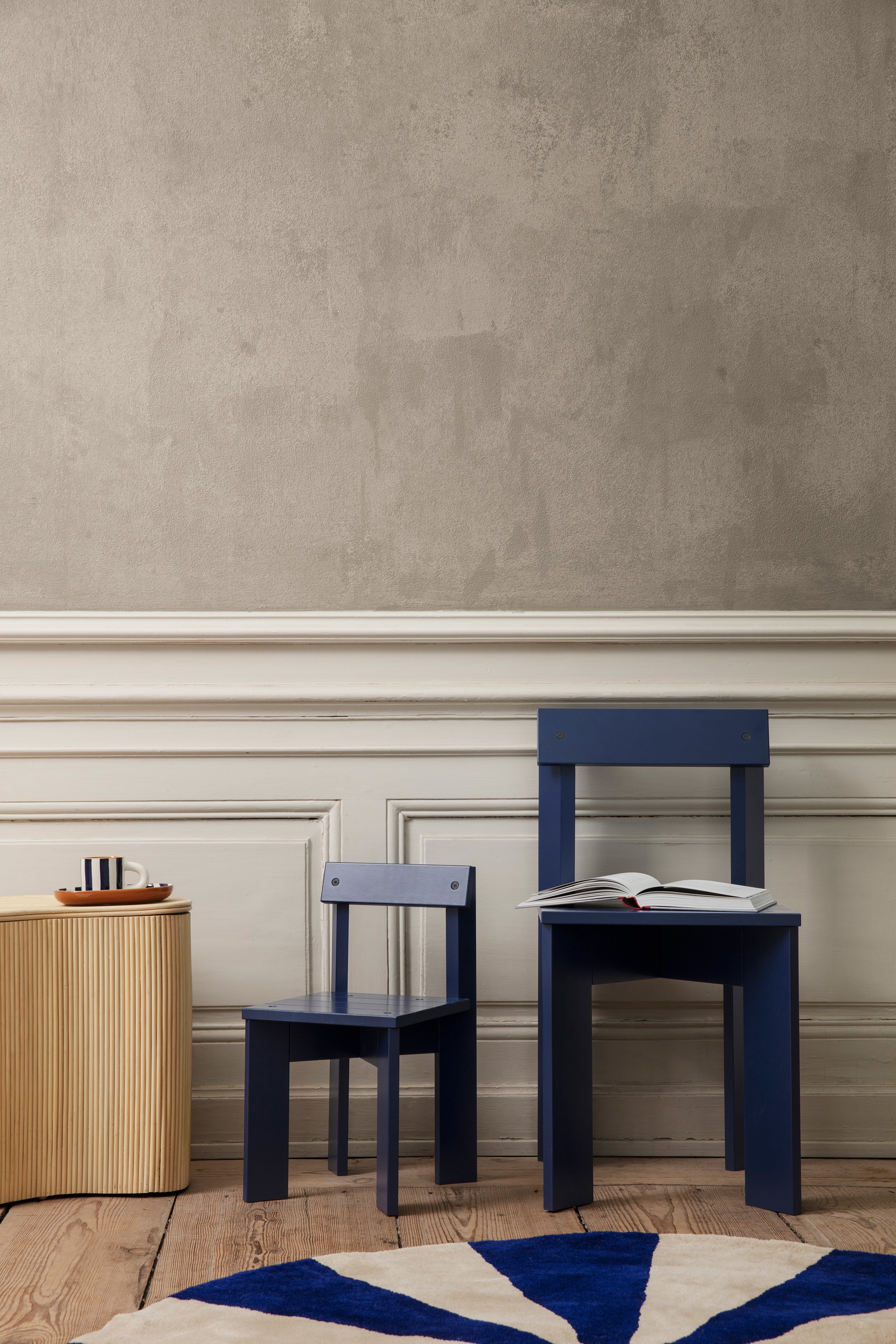 Stuhl ARK blau Buchenholz