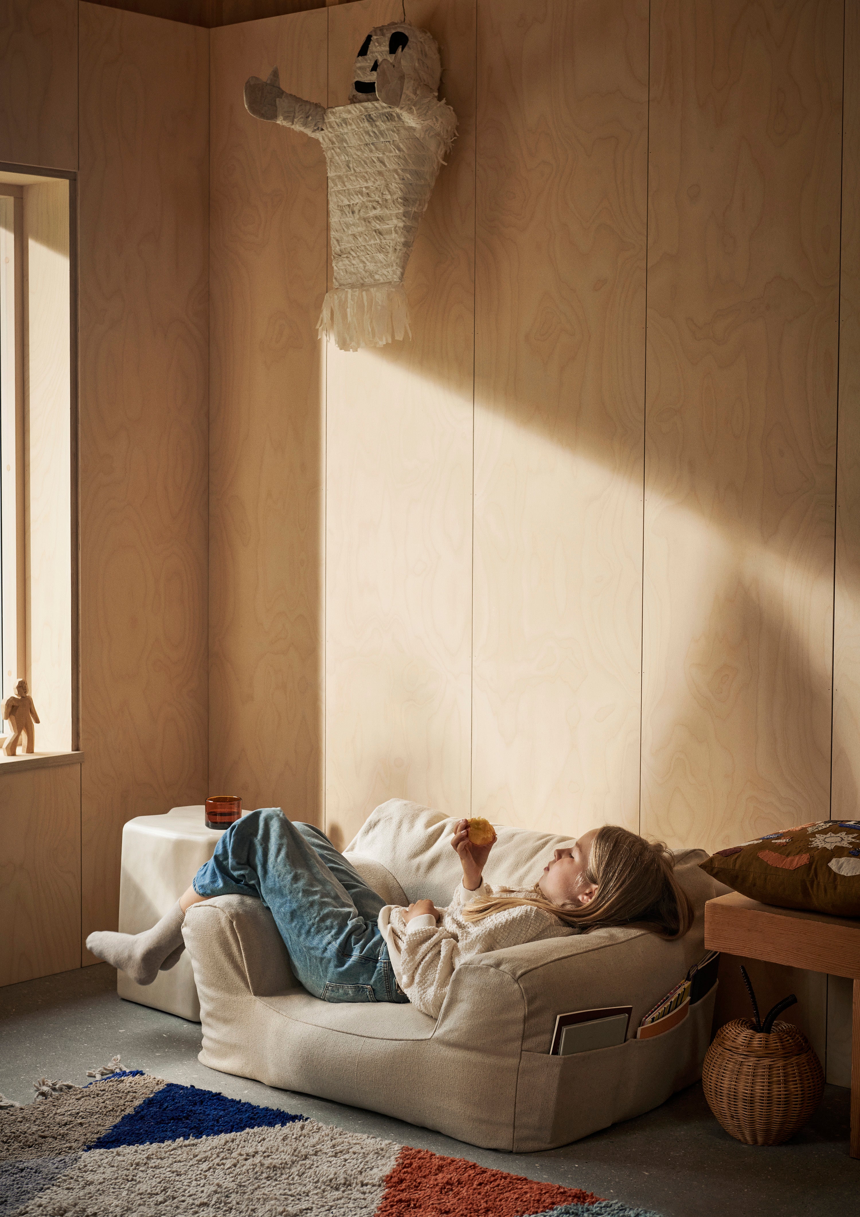 Children's armchair BILLOW BEAN BAG broken white