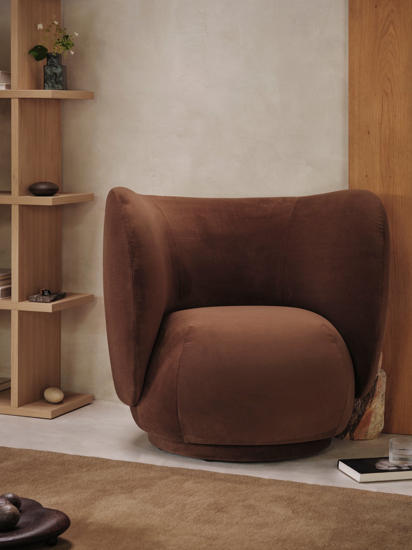 Drehstuhl RICO LOUNGE Rich Velvet brąnza