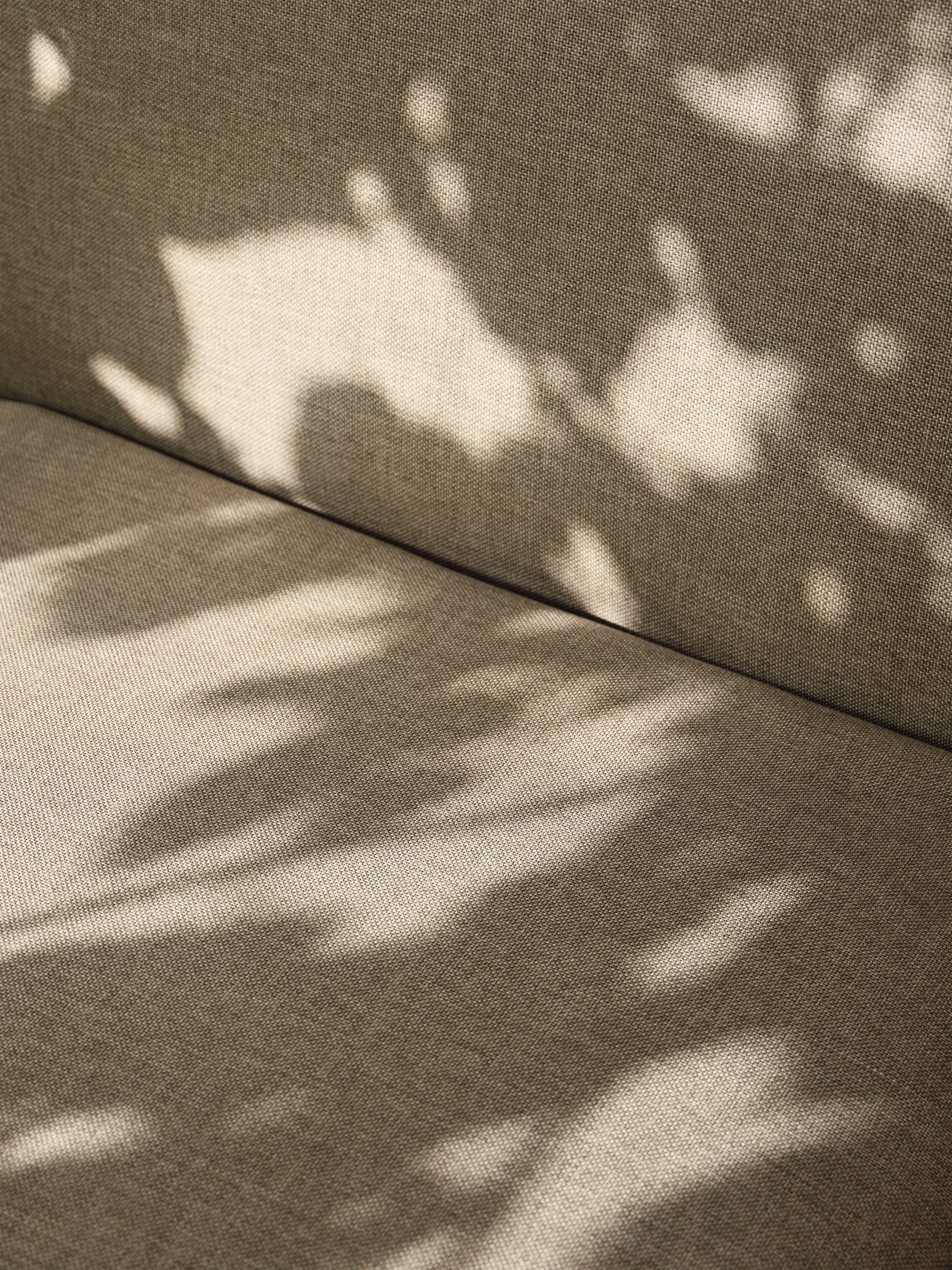 Sofa 3-sitzig für den Außenbereich DESERT beige mit schwarzem Gestell