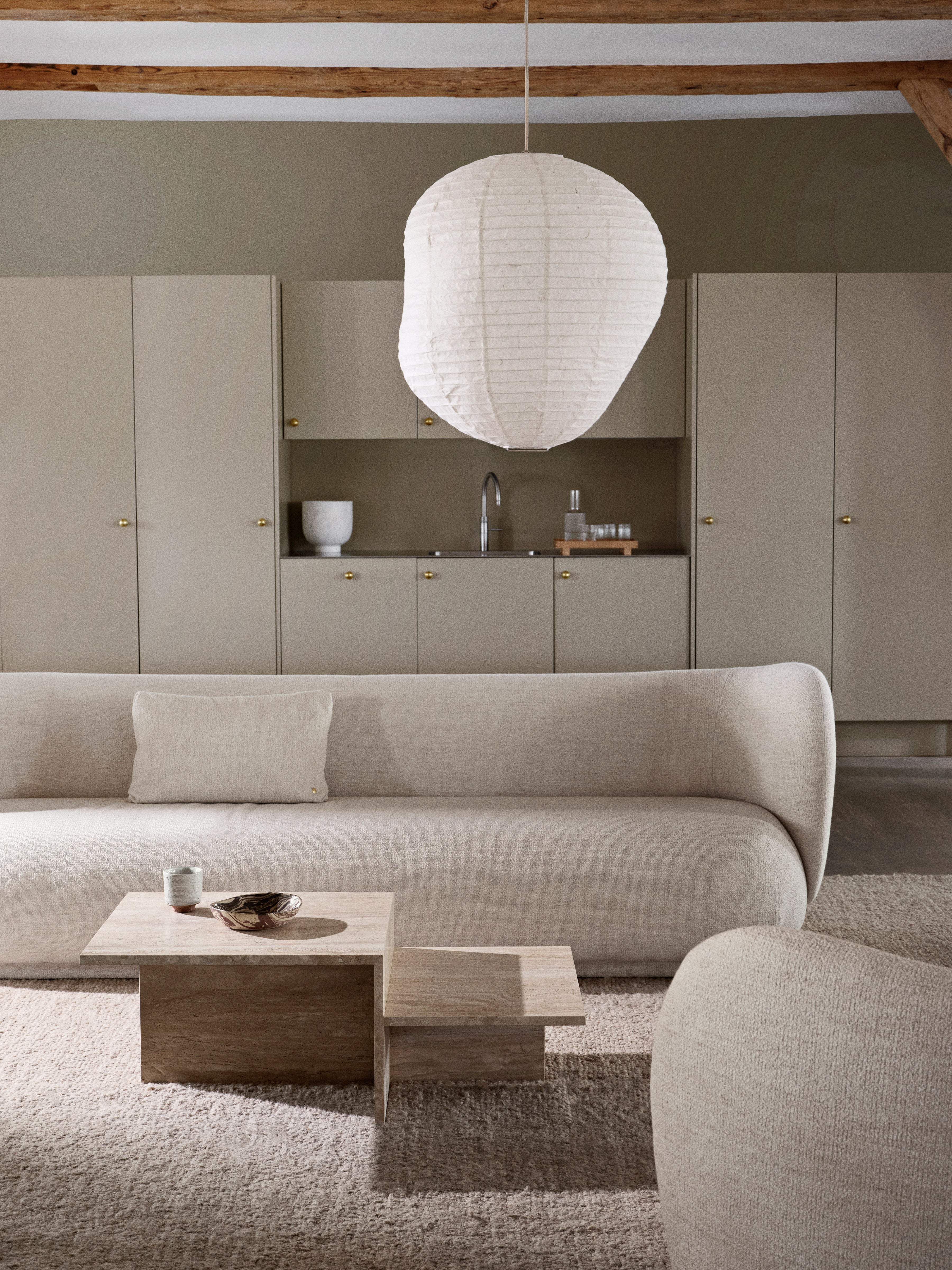 Rico verblasste Velvet Grey 4-Sitzer-Sofa