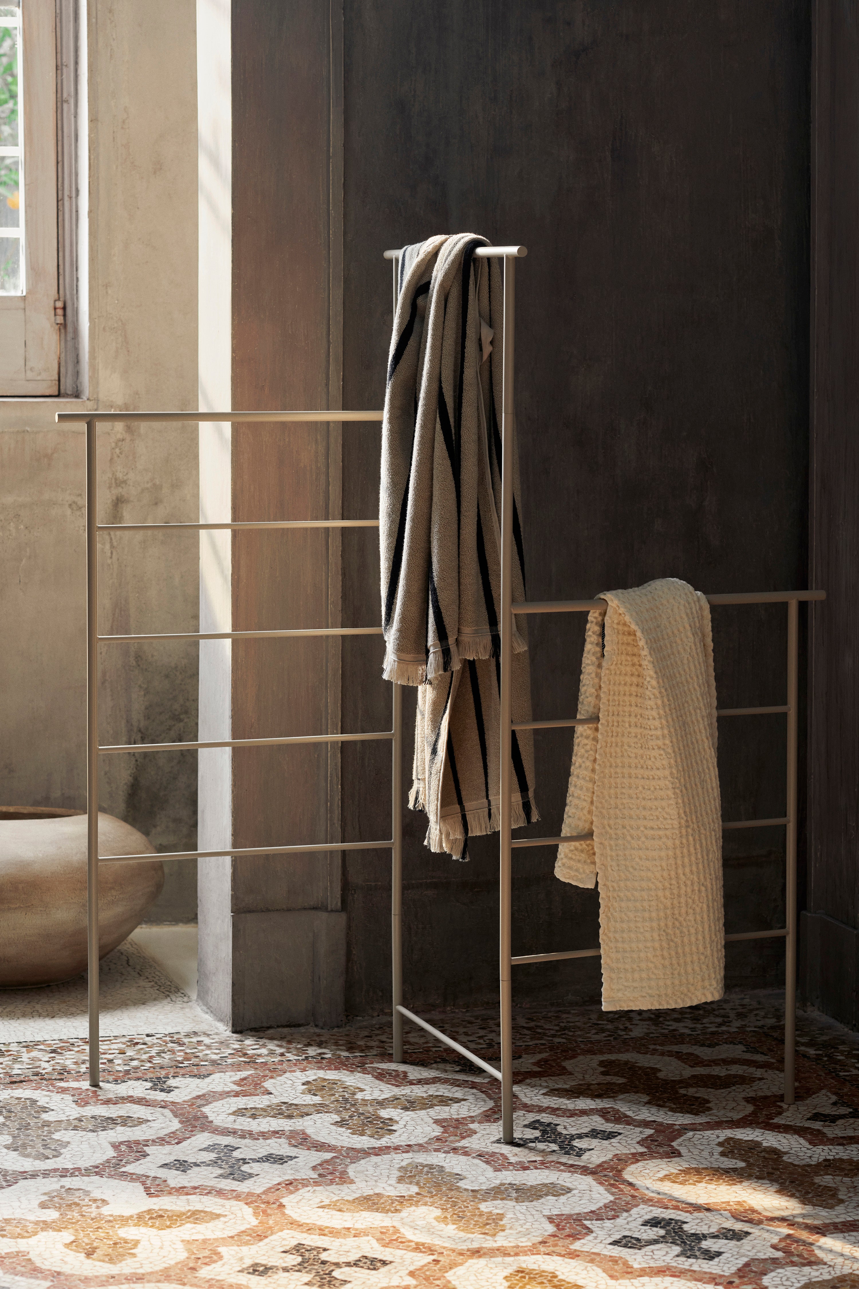 DORA black coat rack
