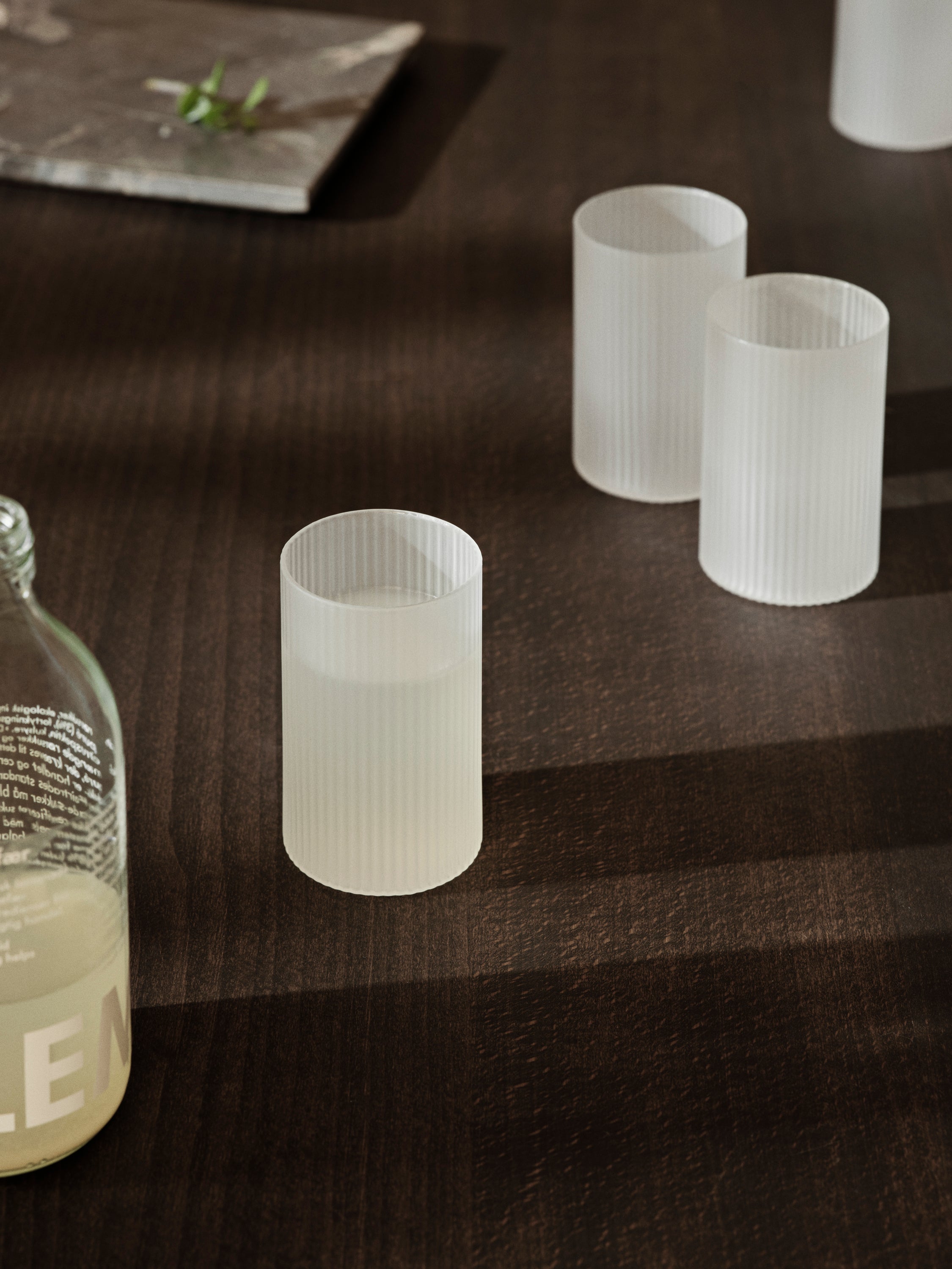 Set von Gläsern RIPPLE VERRINES weißes Glas