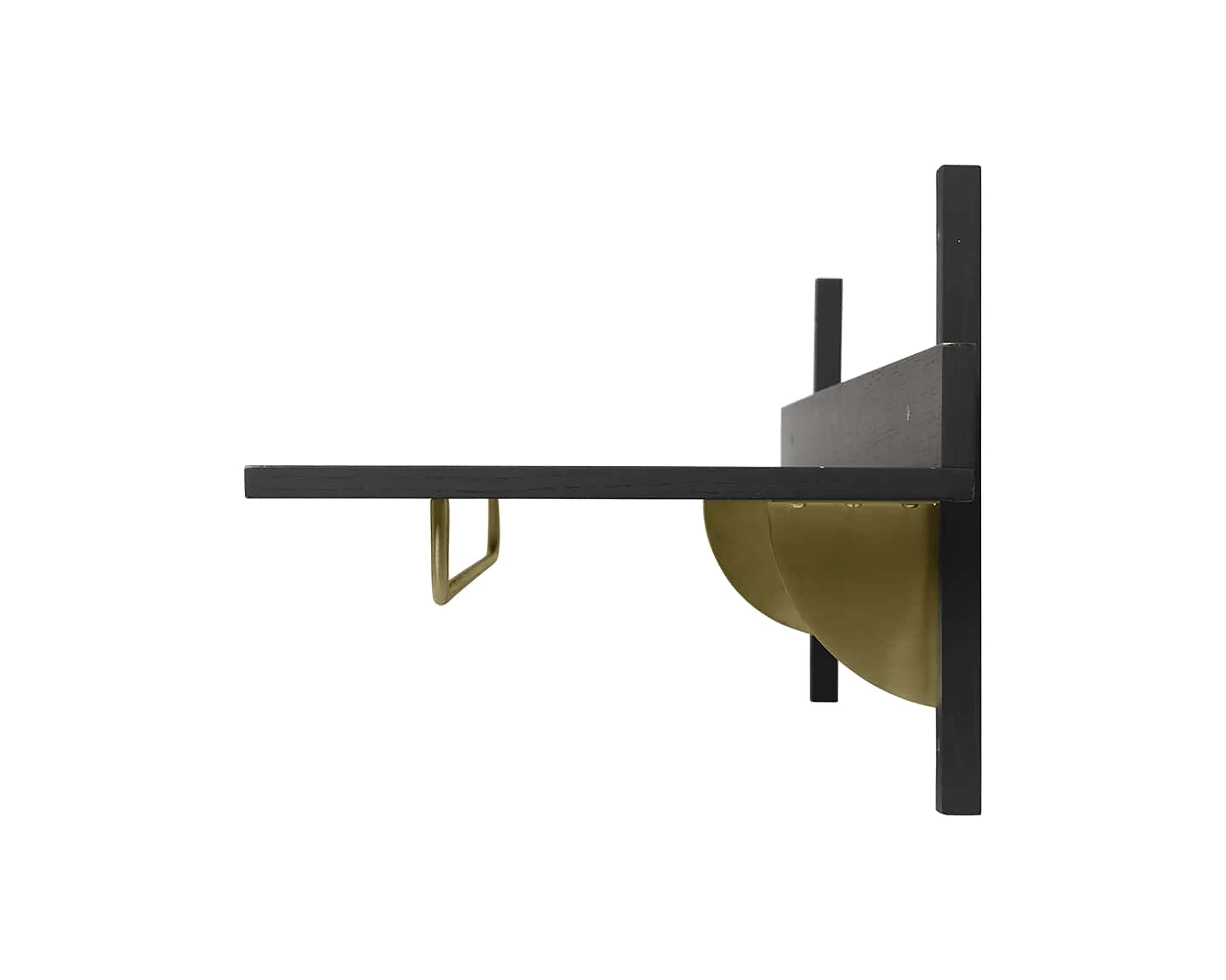 SECTOR RACK SHELF Regal mit Aufhänger, schwarzes Eschenfurnier mit Messing-Finish