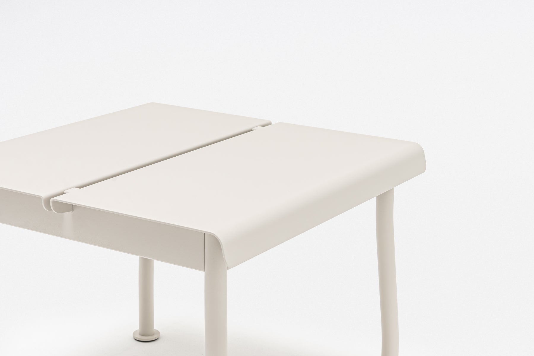 Gartenflander Couchtisch verzinkter Stahl