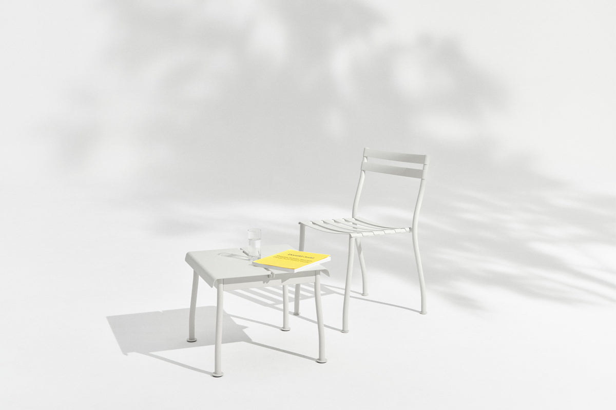 Gartenflander Couchtisch verzinkter Stahl