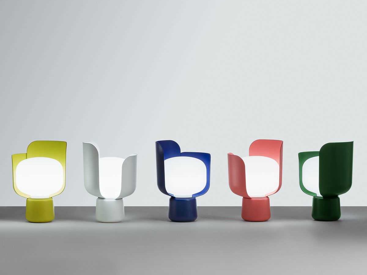 BLOM cobalt table lamp