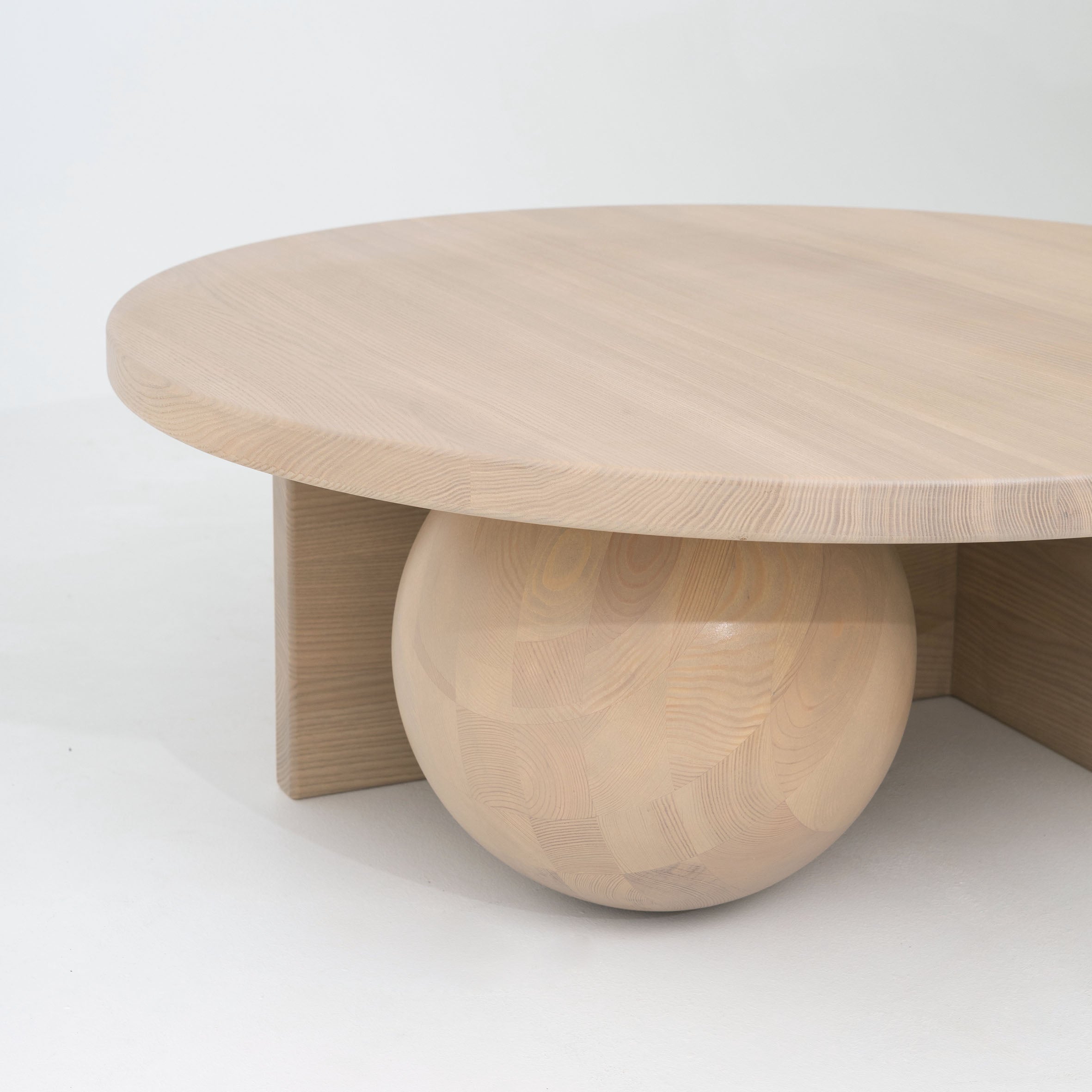 Kaffeetisch FUKU WOODEN aus Holz