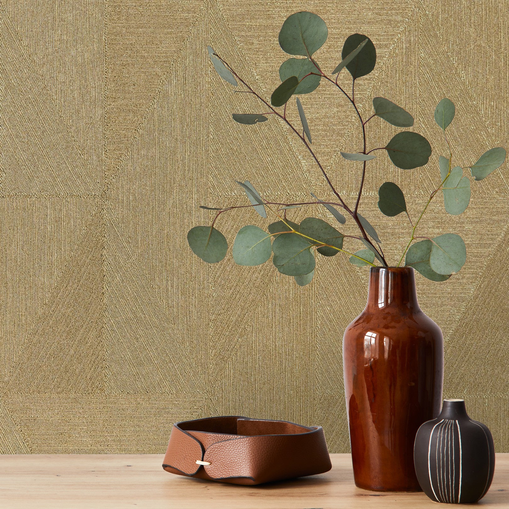 Metalltapete mit geometrischem Muster IQUIRA - OR gold