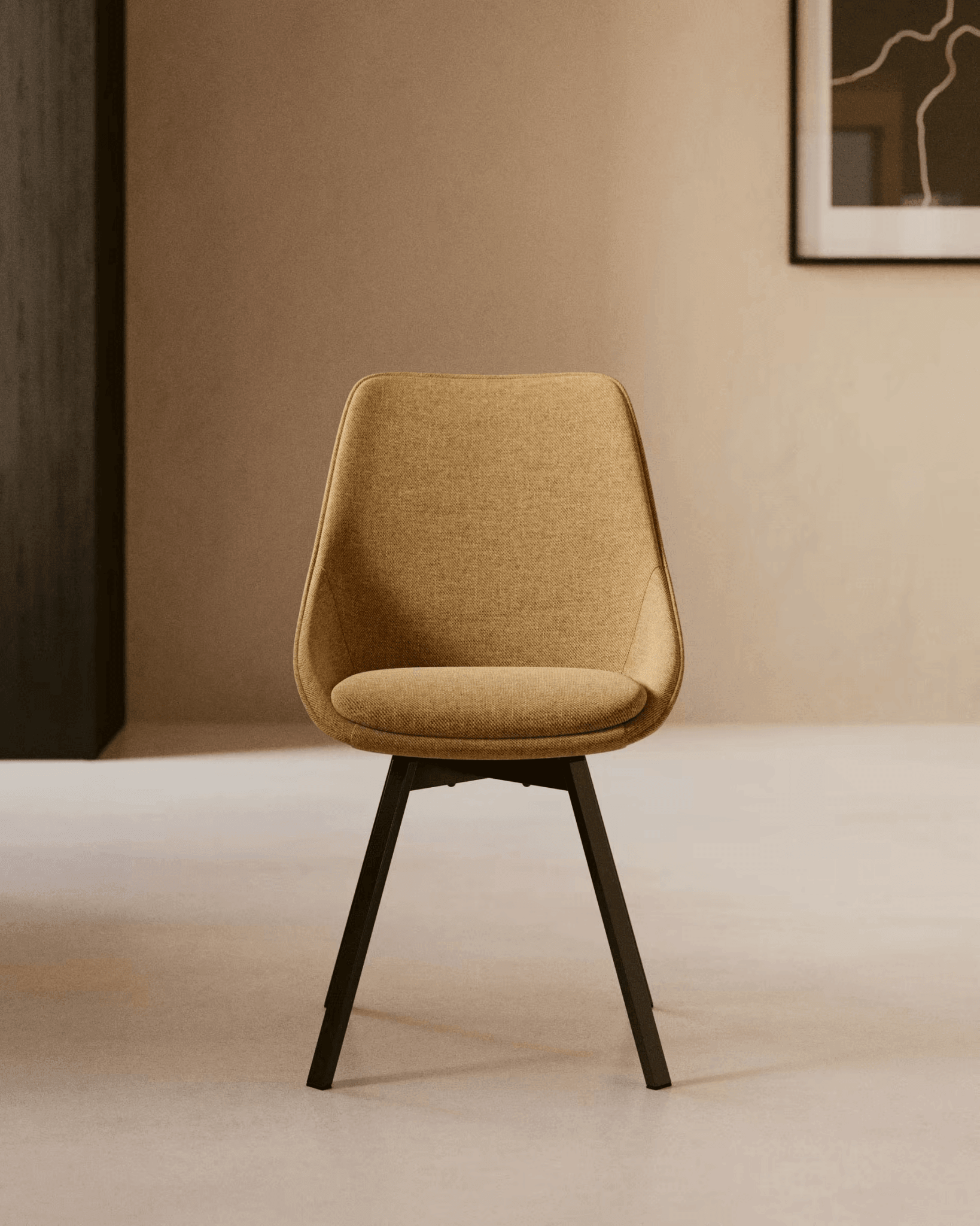 Krzesło obrotowe JENNA musztardowy – Kave Home
