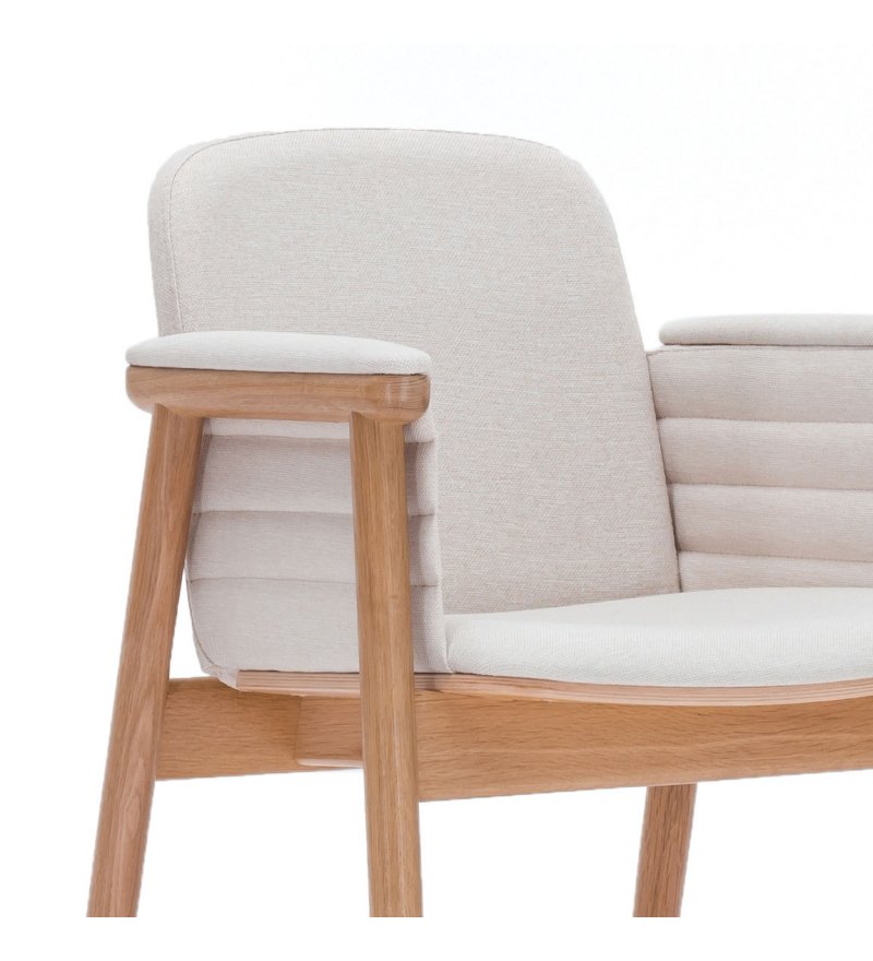 Chair with plugins prop B-4398 upholstered