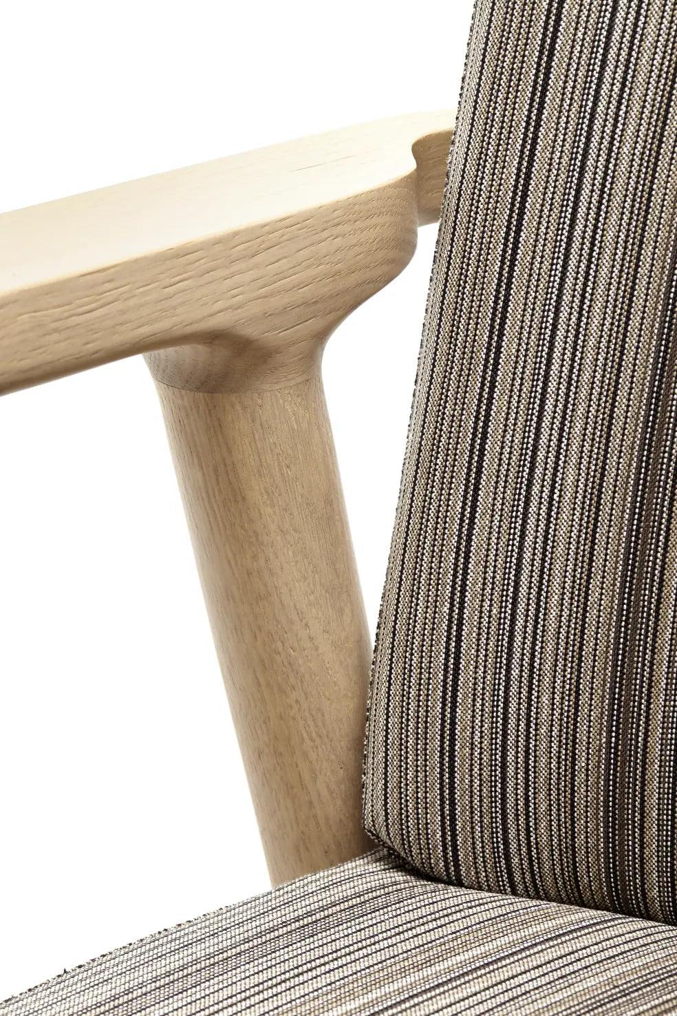 Krzesło z podłokietnikami ZIO drewno dębowe Moooi    Eye on Design