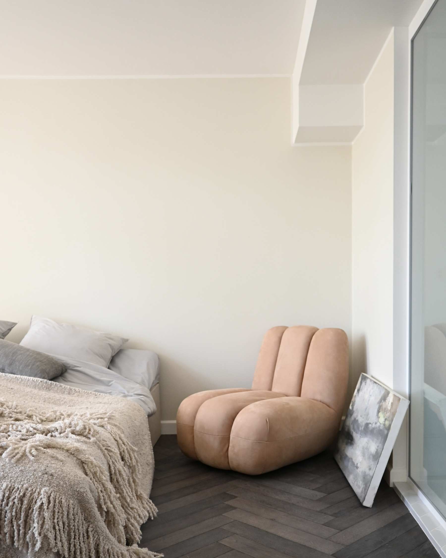 TOE Armchair Beige Nubuck Leather