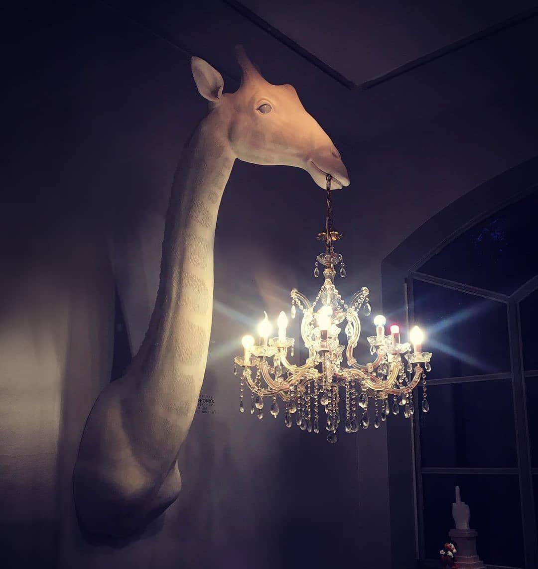 Lampa ścienna GIRAFFE IN LOVE biała Qeeboo    Eye on Design