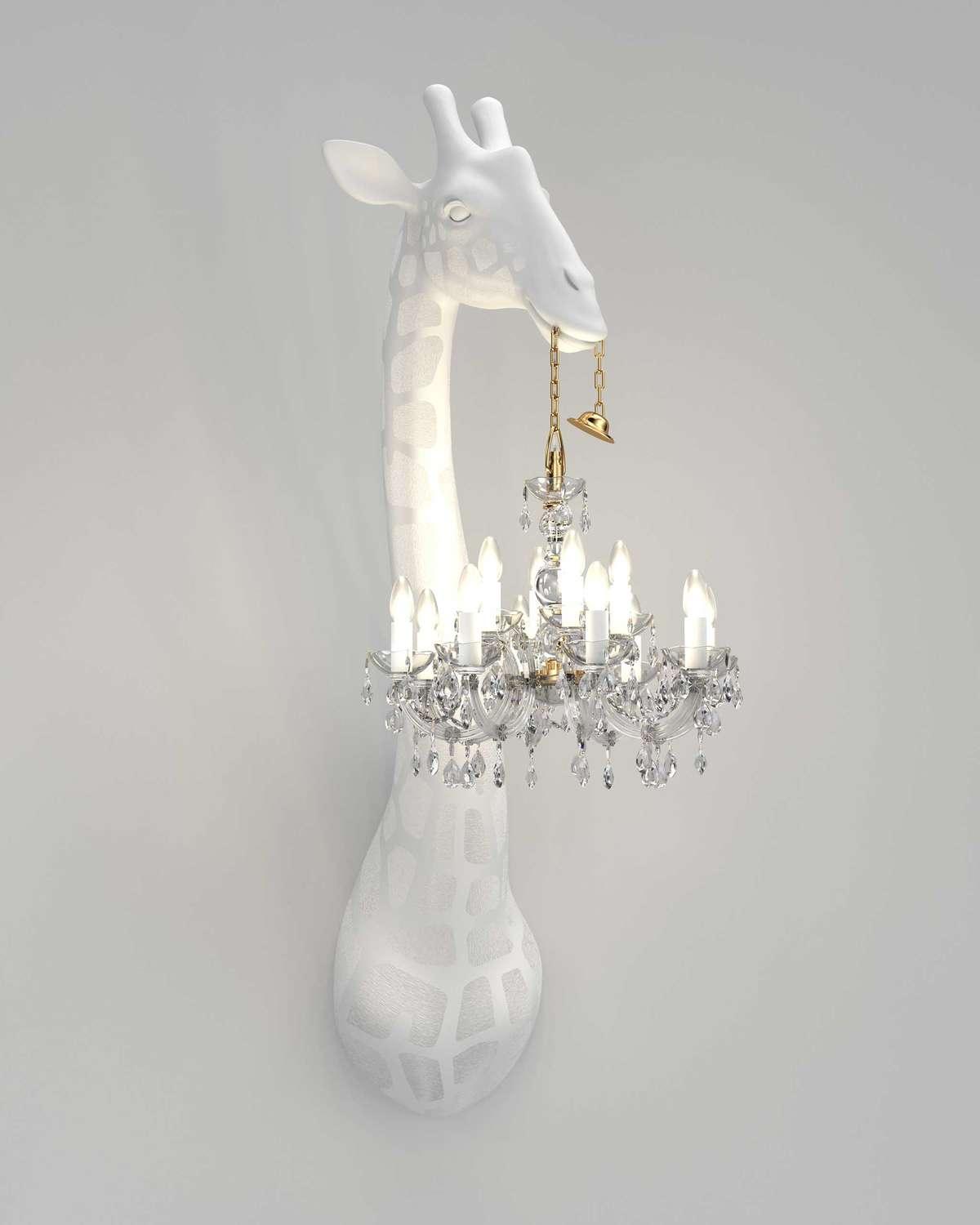 Lampa ścienna GIRAFFE IN LOVE czarna Qeeboo    Eye on Design