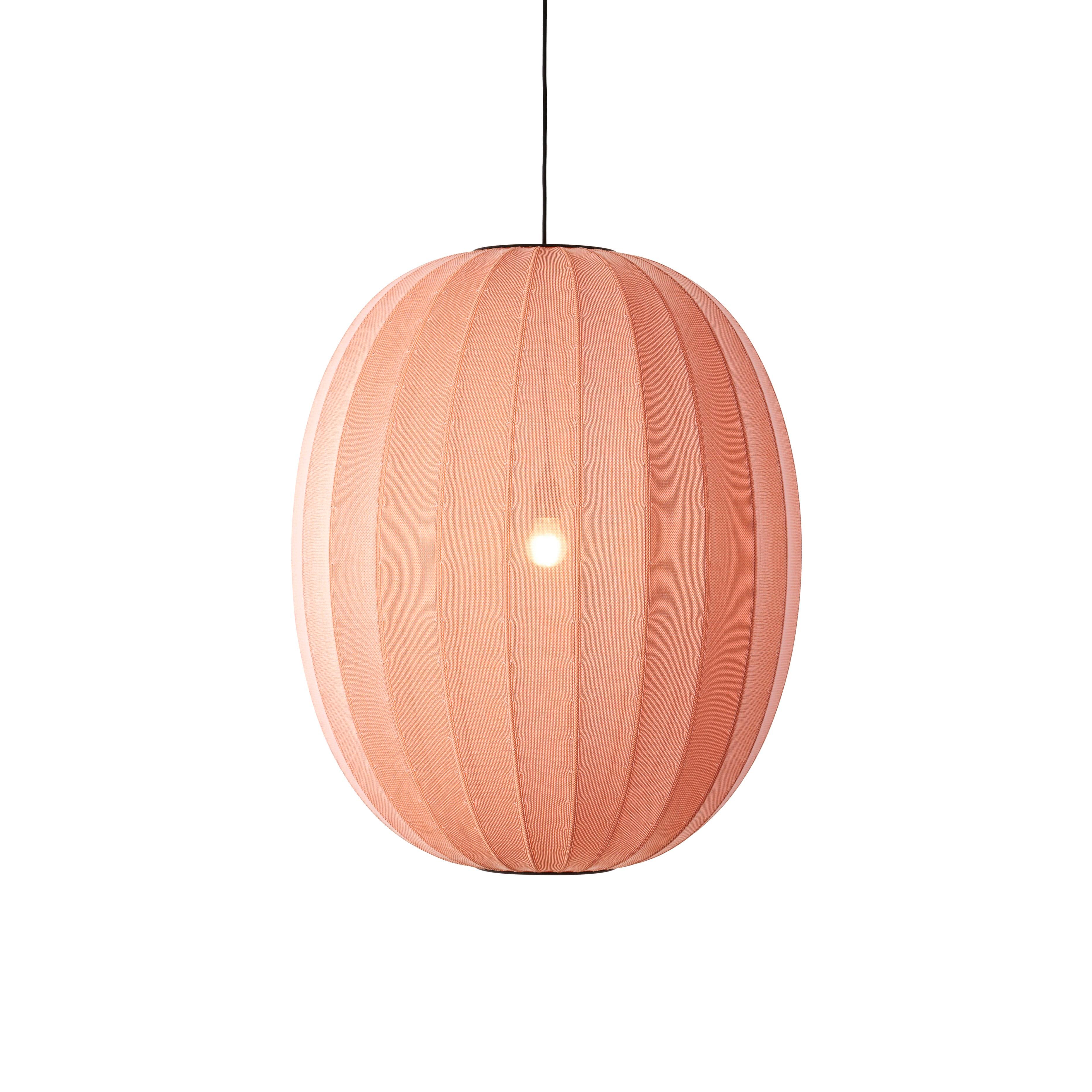 Knit-Wit High Coral hanging lamp