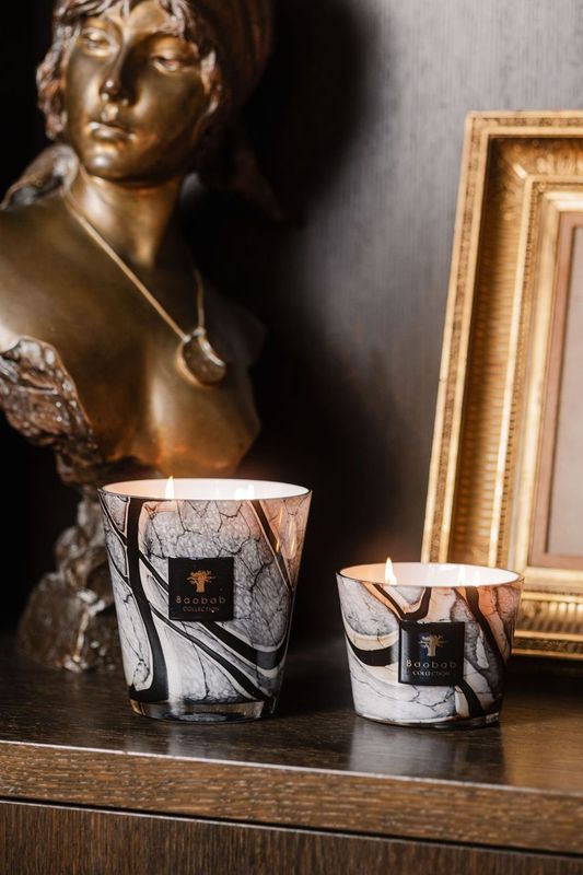 Świeca zapachowa STONES MARBLE skóra i róża – zdjęcie 2