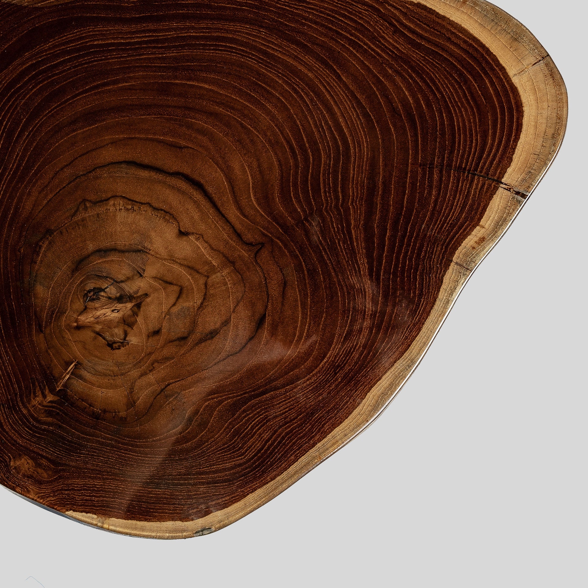 BITCHE Side Table Suar Wood