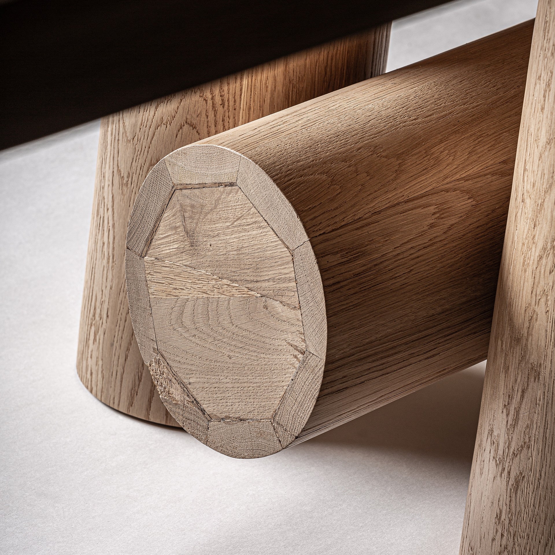 SULLY Oak Wood Table