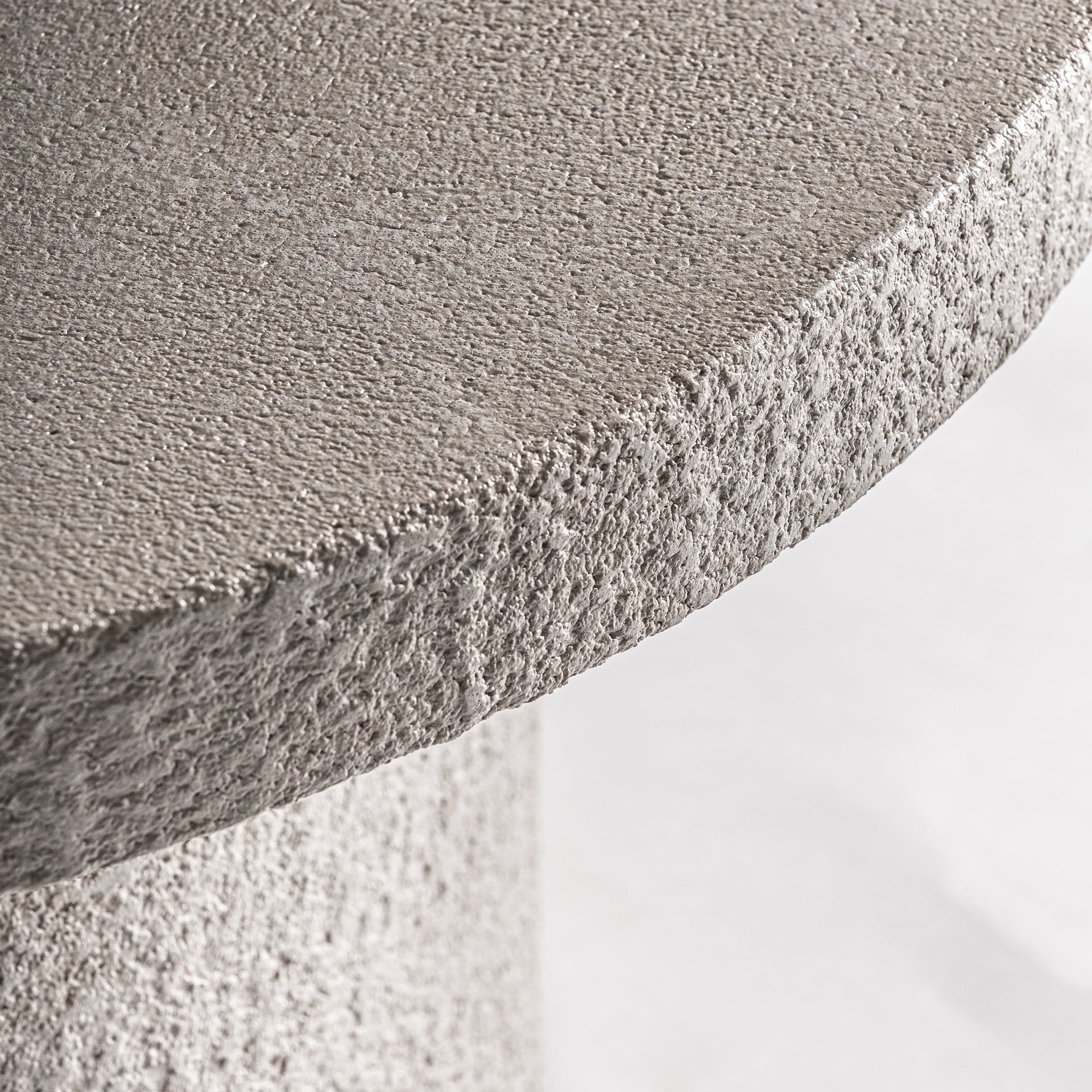 Außenkaffee-Tisch BANFE gebrochenes Weiß