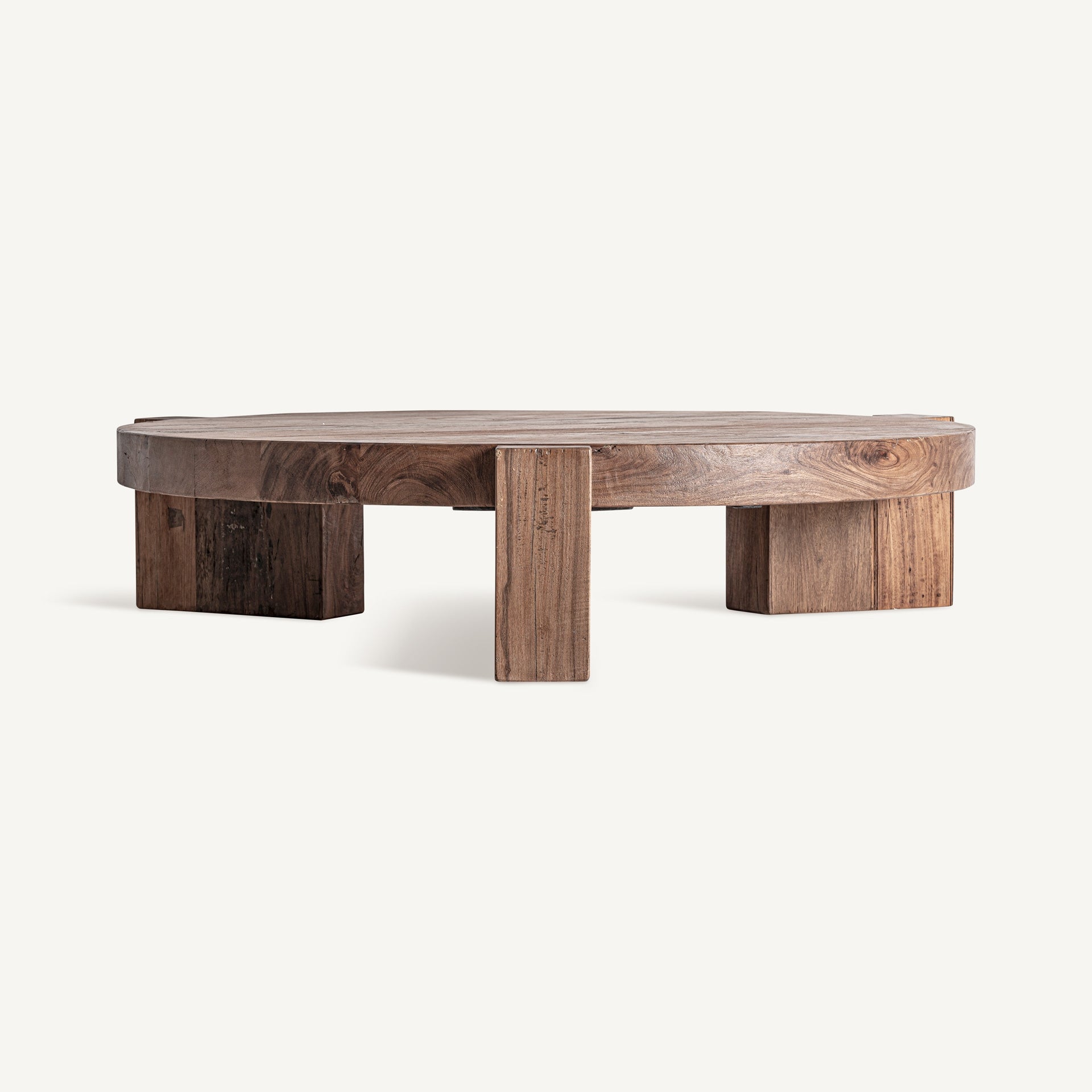 Runder Couchtisch BRUTALIST aus recyceltem Holz