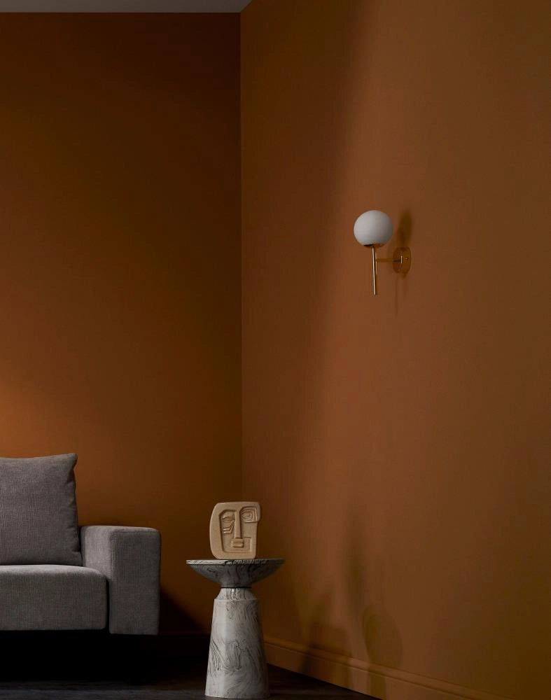 ASTRA DECO wall lamp in gold with a white shade