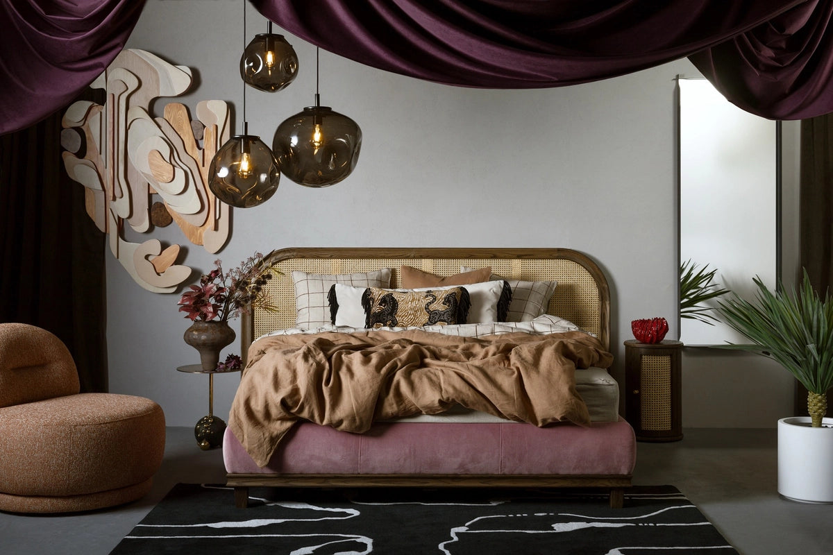 Pendelleuchte mit drei Punkten AVIA 3 rauchschwarz mit schwarzem Finish