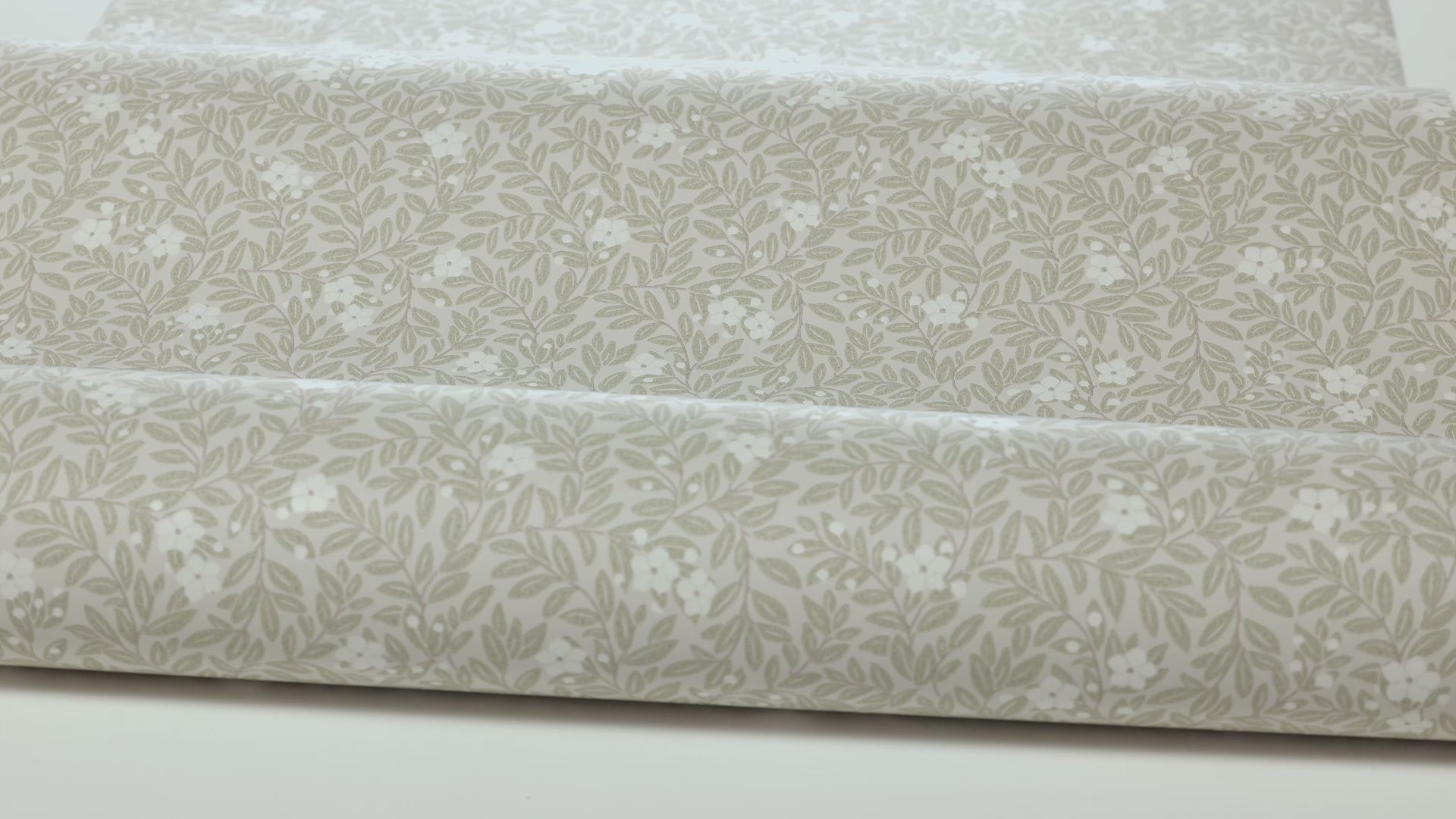 Khaki Floral and Leaf Pattern Wallpaper MYRTEN with White