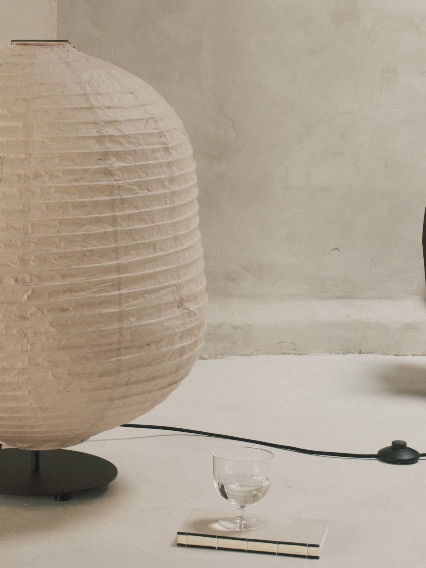 Kurbis low floor lamp Paper Washi