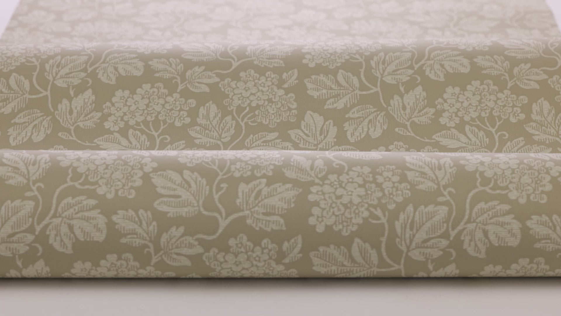 Vlies-Tapete mit pflanzlichem Muster HAGTORN beige