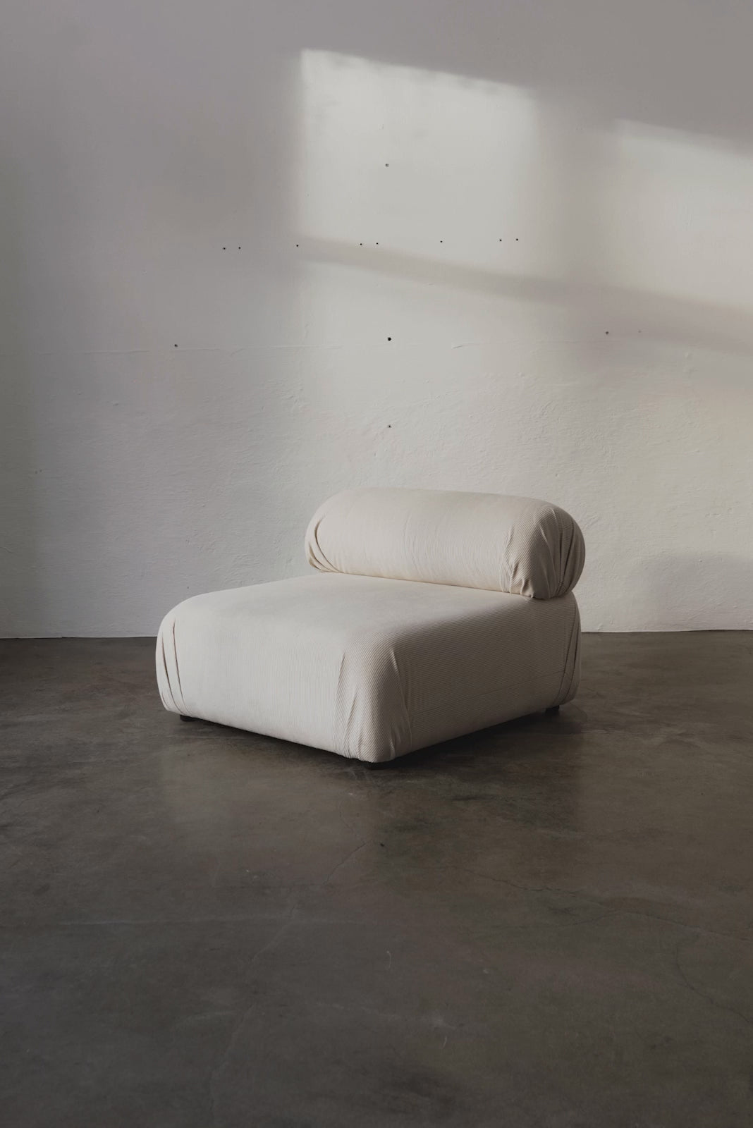 Upholstered modular sofa ROLEAU