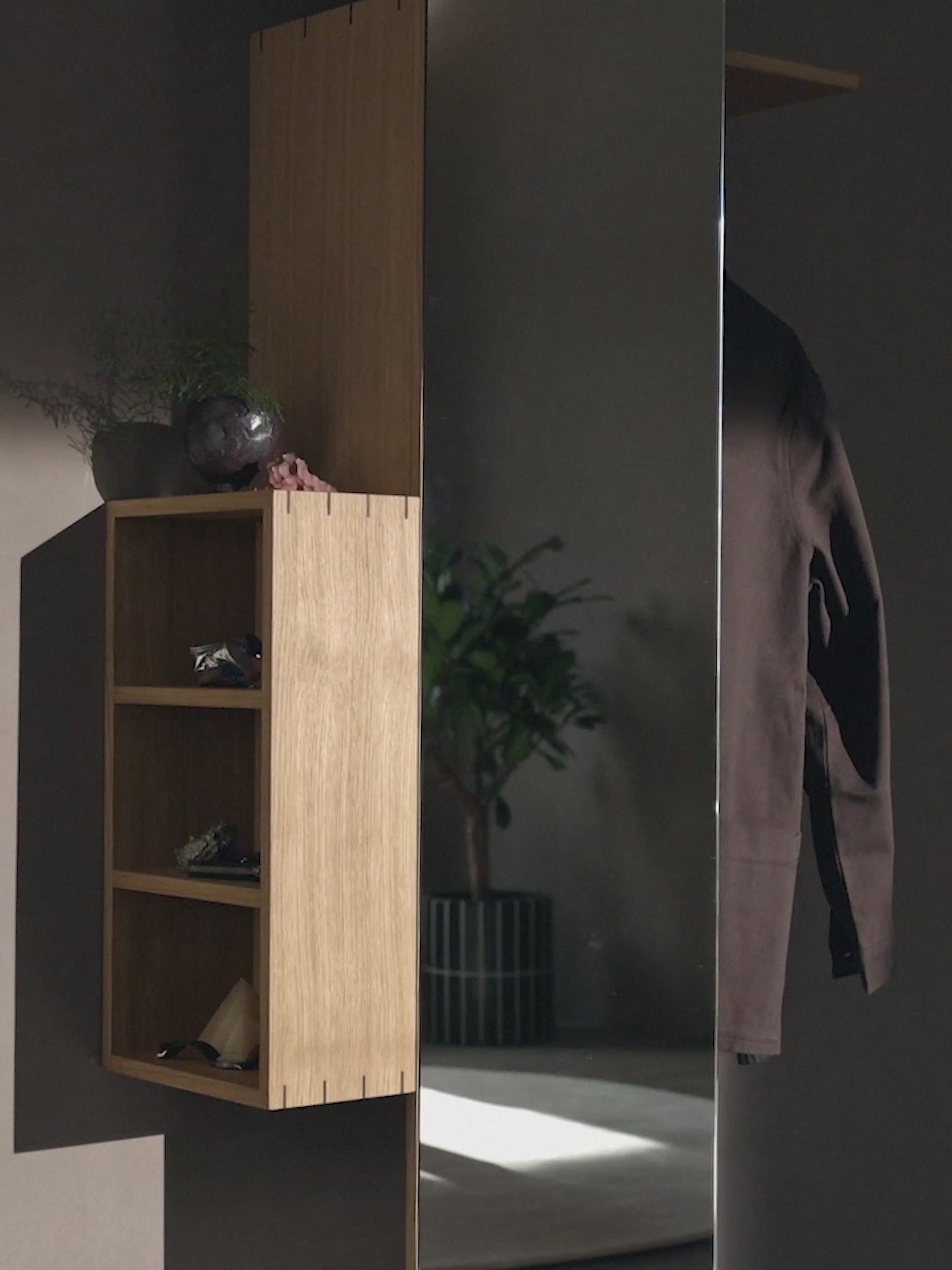 BON HALLWAY CABINET mirror cabinet oiled oak