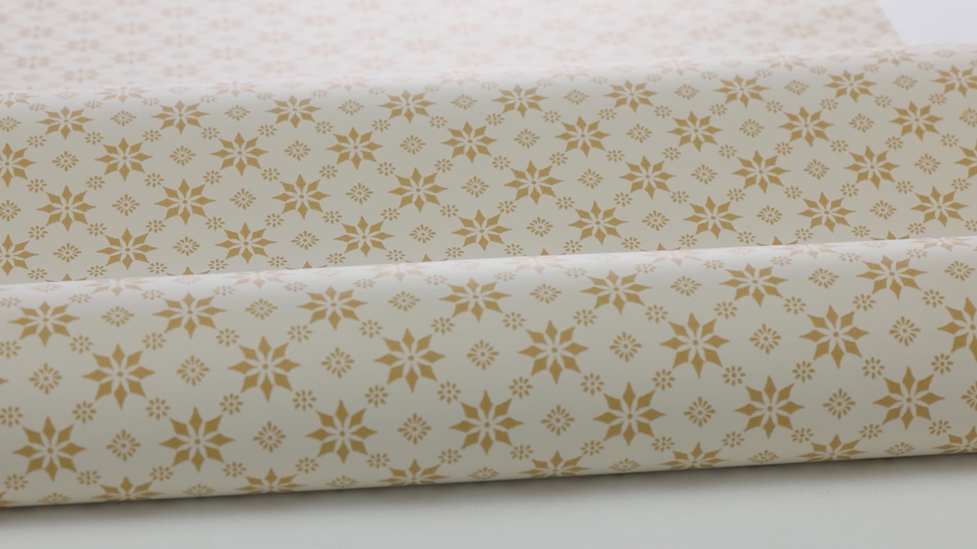 Vlies-Tapete mit geometrischem Muster STELLA in hellbeige mit Gelb